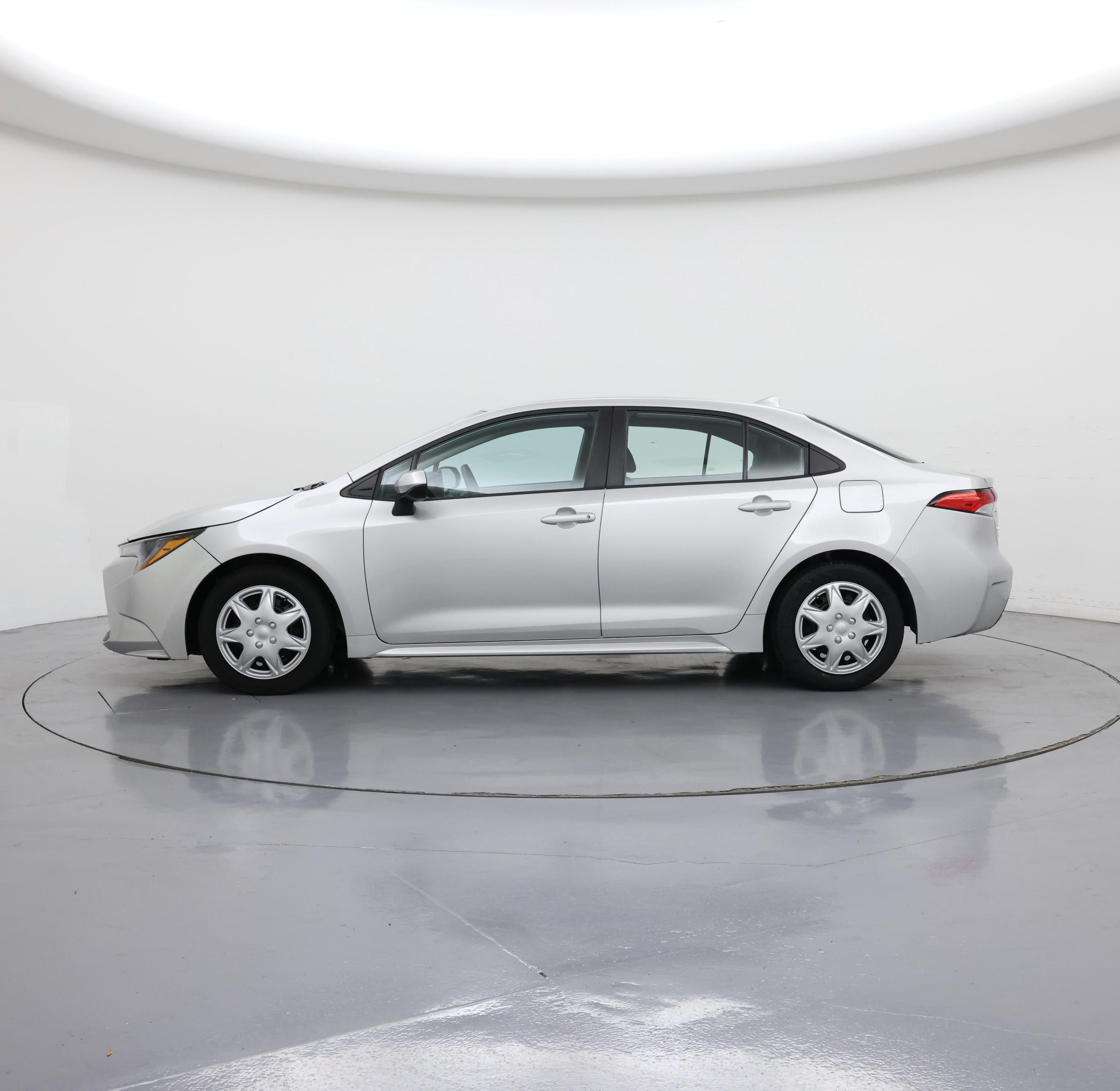 Thumbnail: 2022 Toyota Corolla - 3