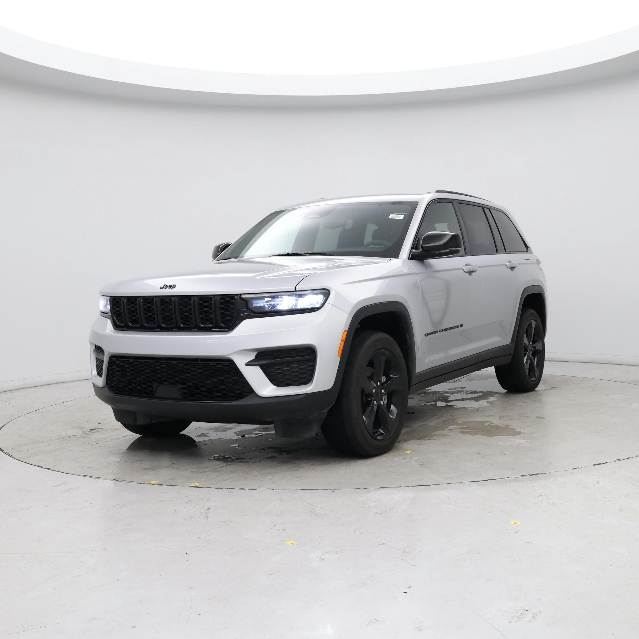 Thumbnail: 2023 Jeep Grand Cherokee - 4