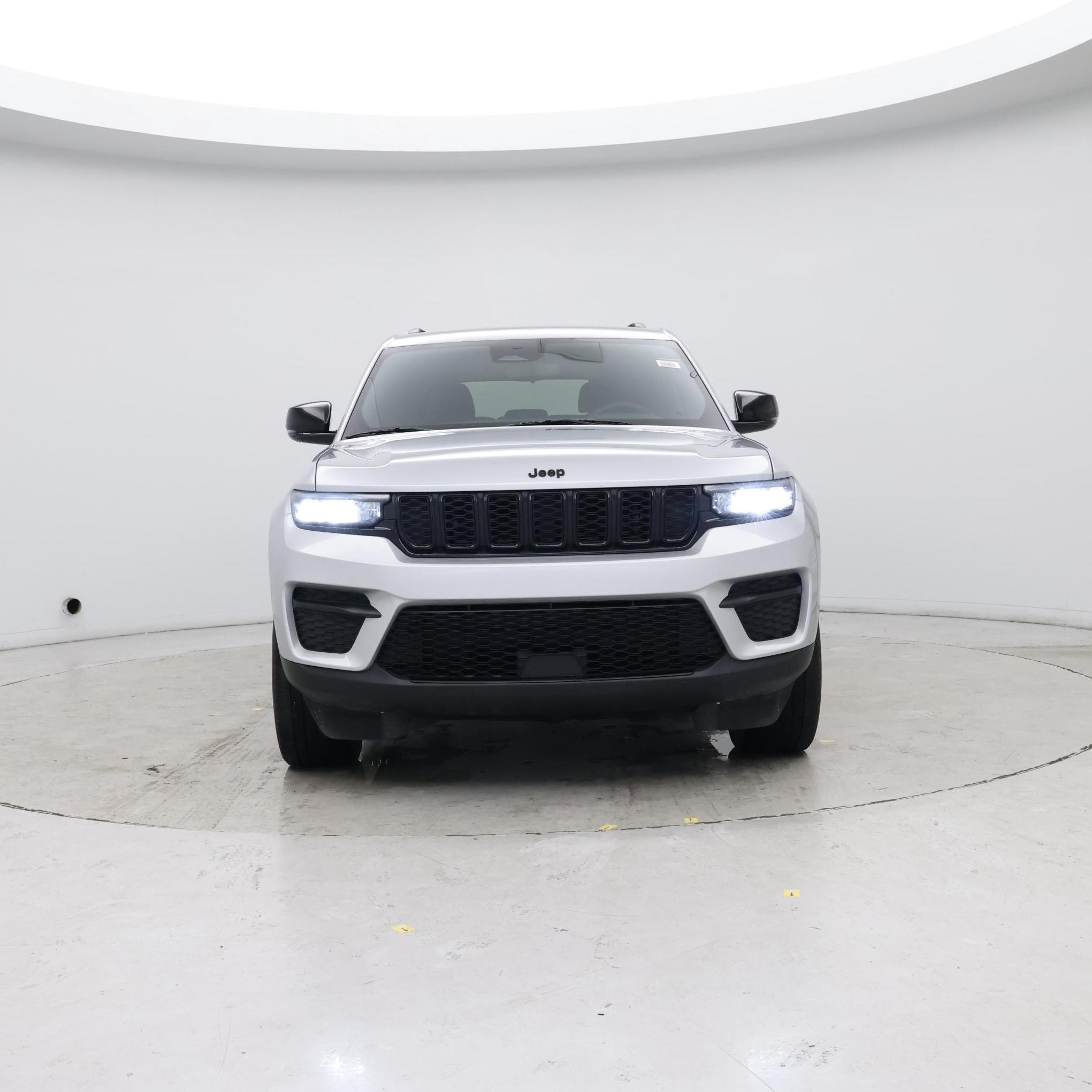 Thumbnail: 2023 Jeep Grand Cherokee - 5
