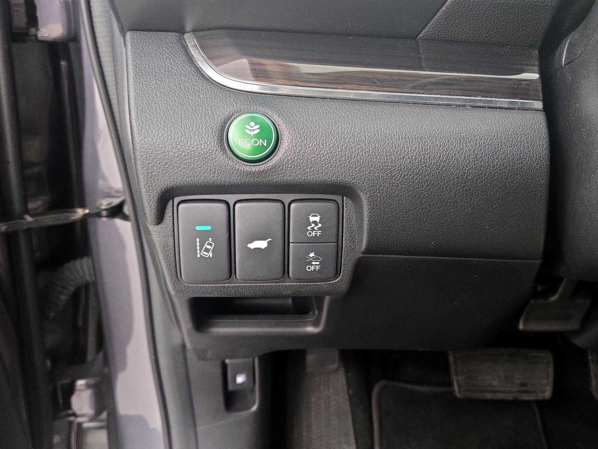 Thumbnail: 2016 Honda CR-V - 13
