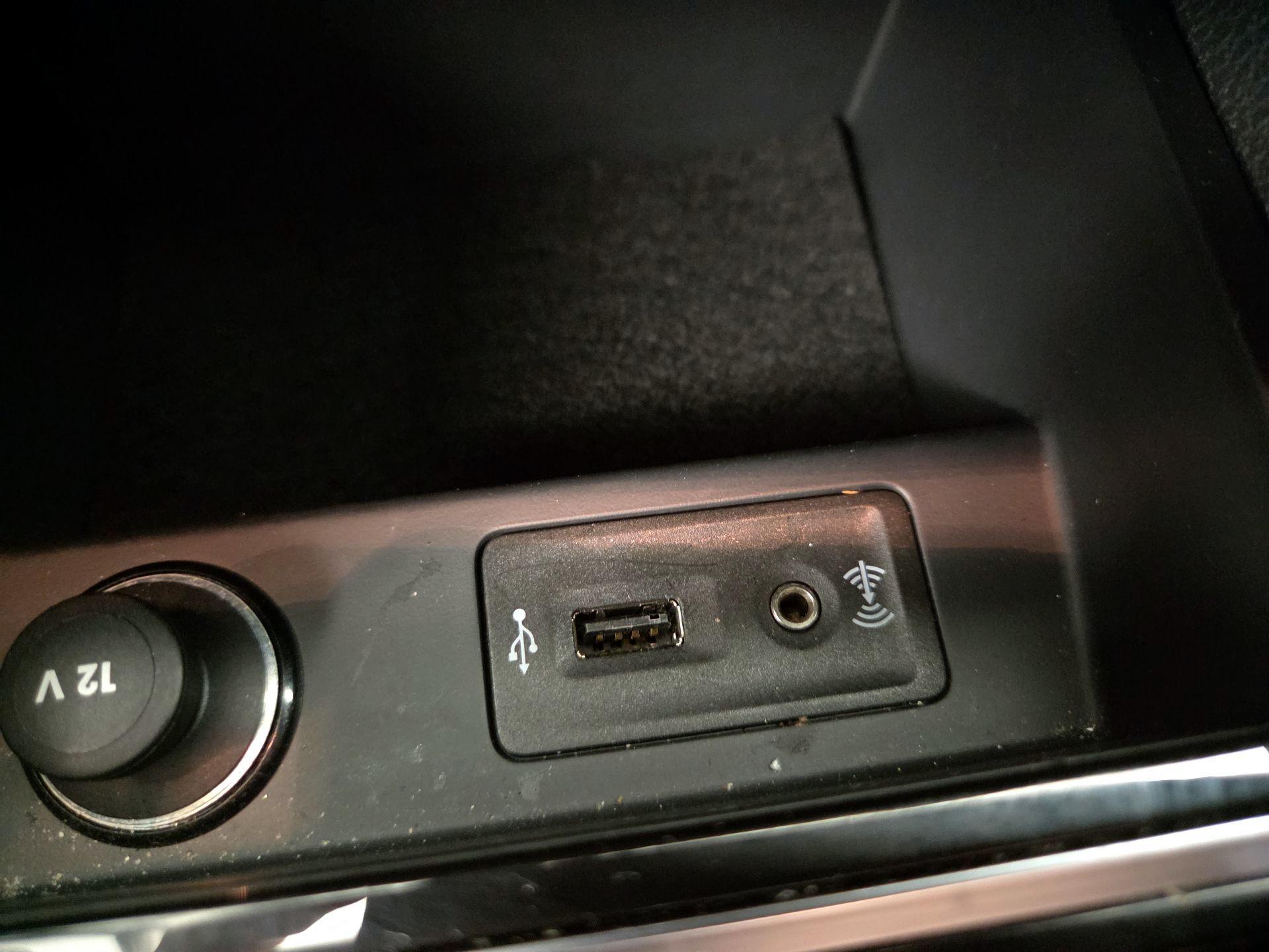 Thumbnail: 2016 Volkswagen Jetta - 19