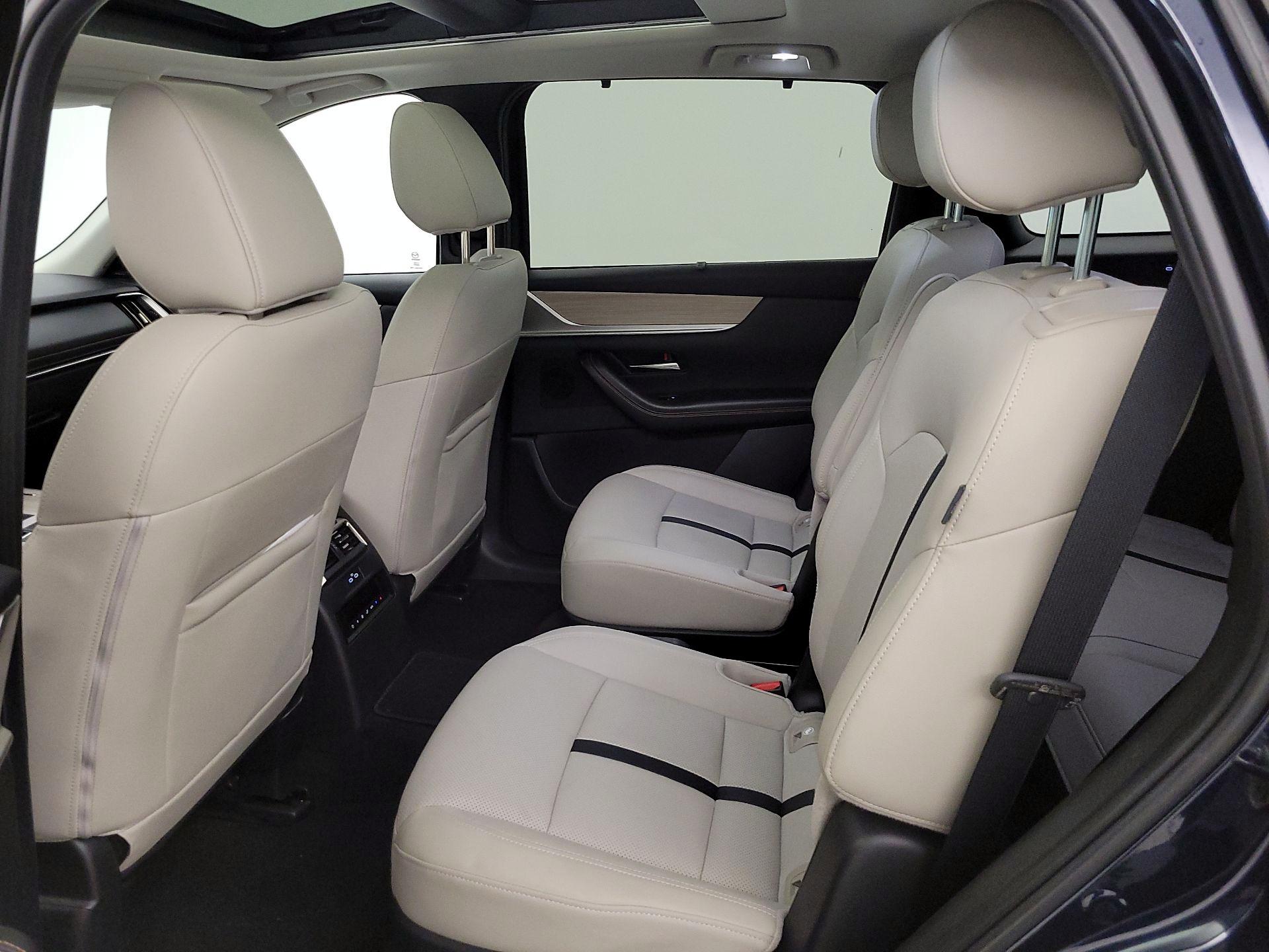 Thumbnail: 2024 Mazda CX-90 - 20