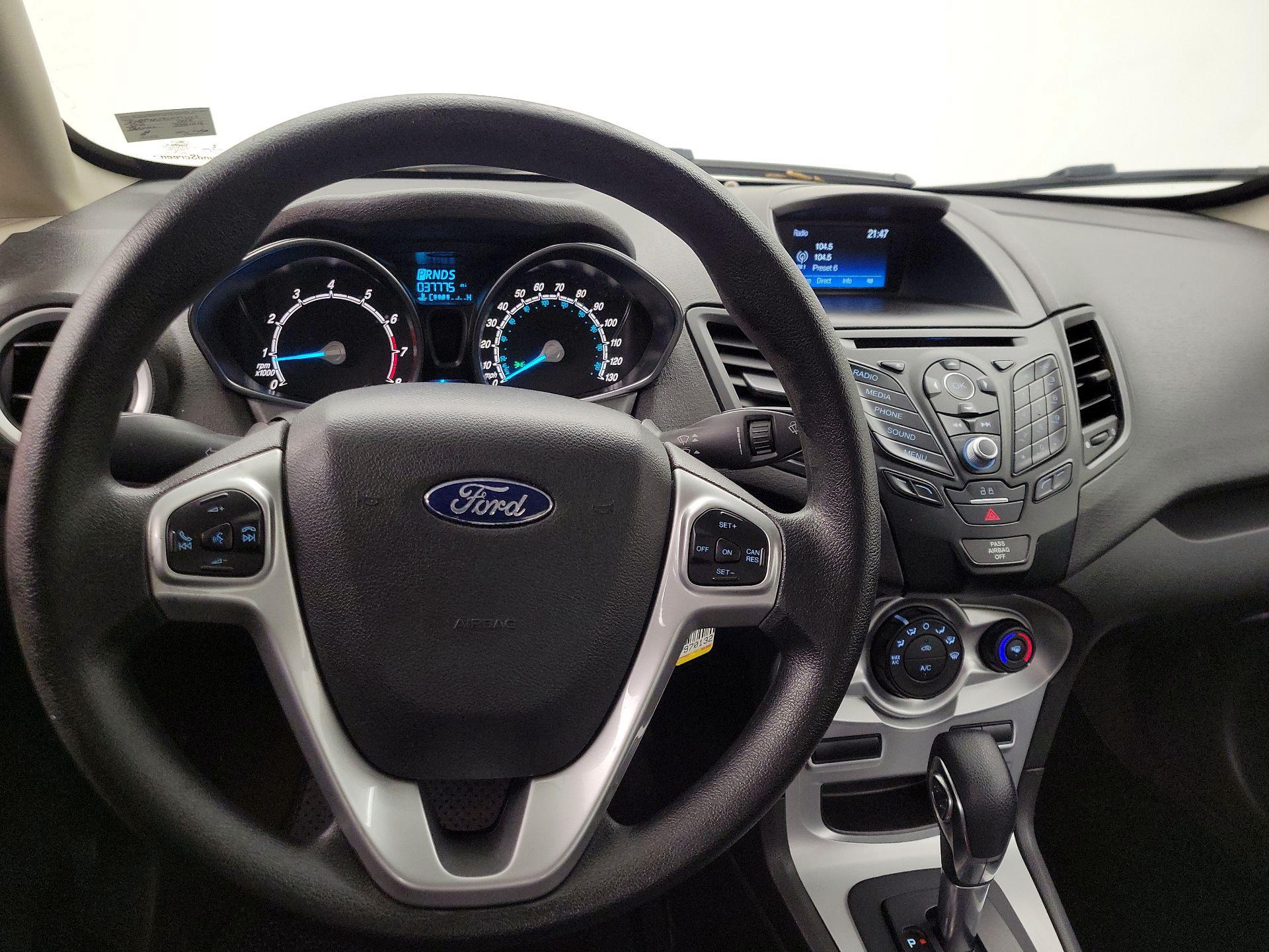 Thumbnail: 2018 Ford Fiesta - 10