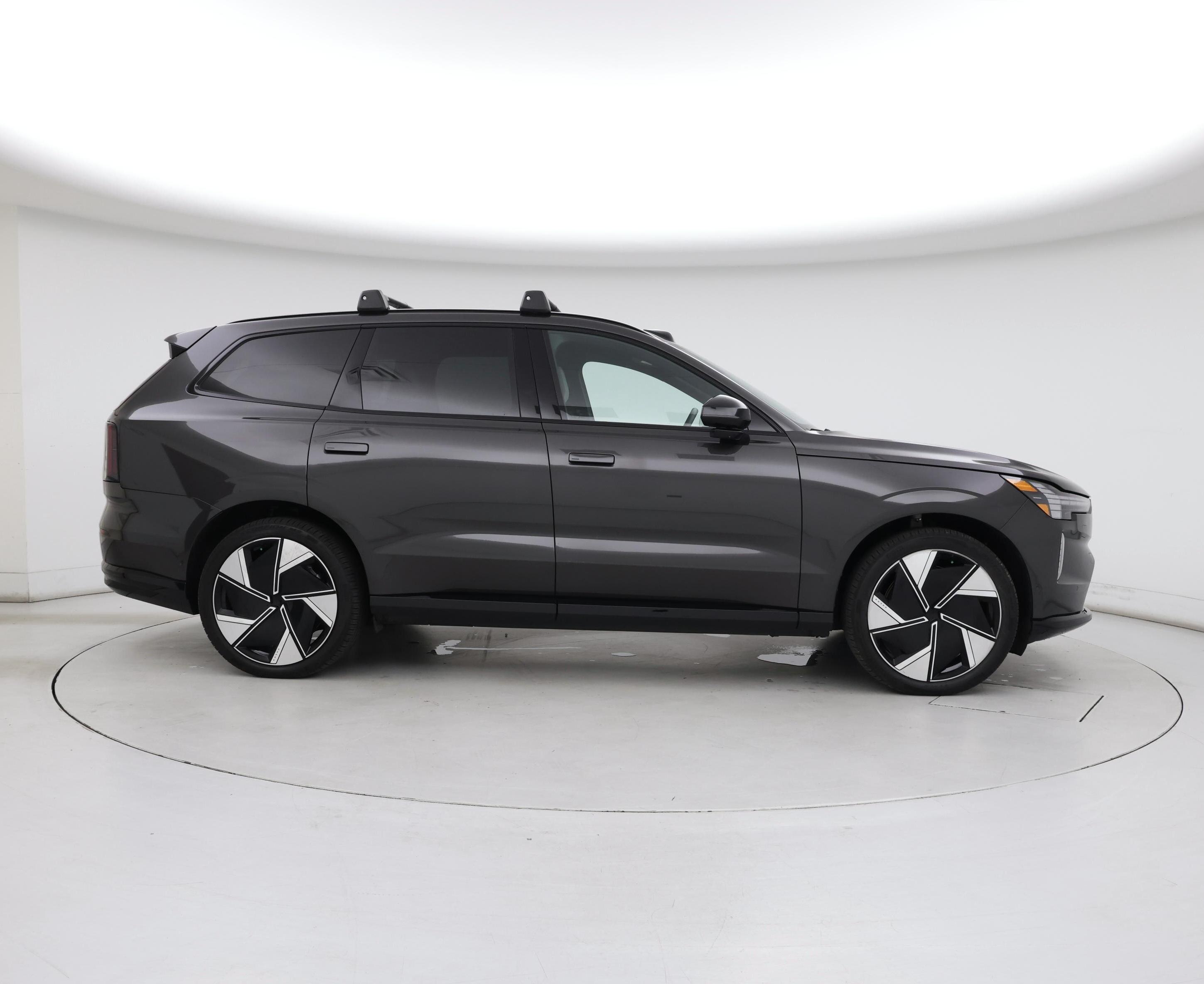 Thumbnail: 2025 Volvo EX90 - 7