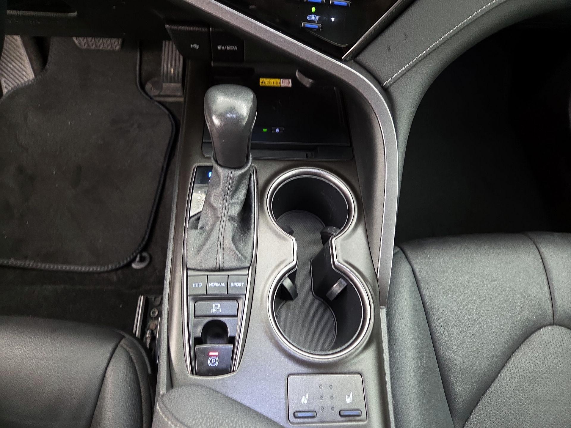 Thumbnail: 2024 Toyota Camry - 17