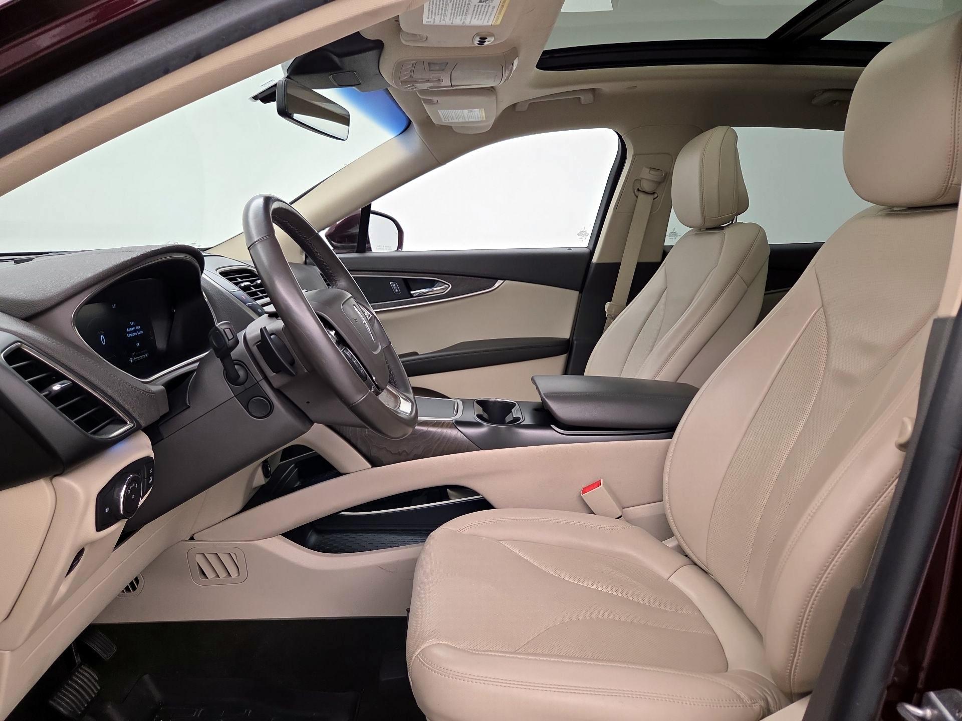 Thumbnail: 2020 Lincoln Nautilus - 11
