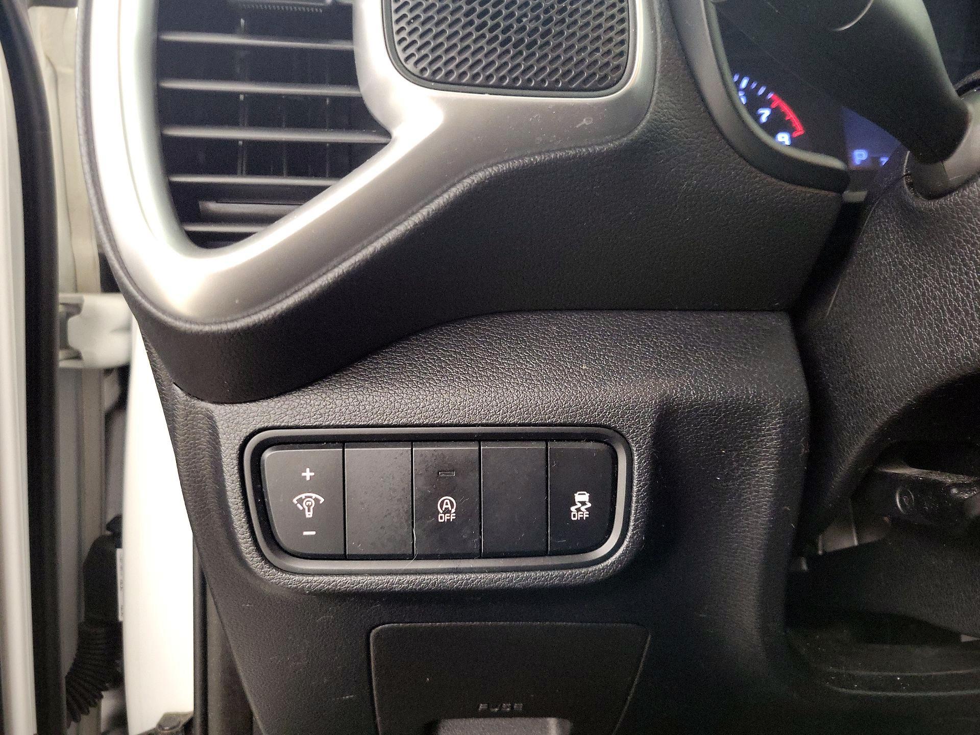 Thumbnail: 2020 Kia Soul - 13