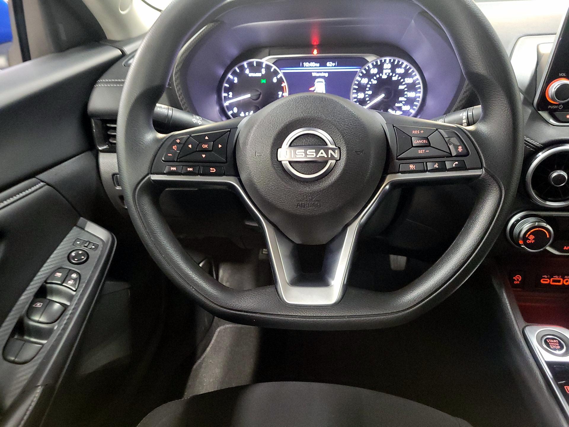 Thumbnail: 2025 Nissan Sentra - 10