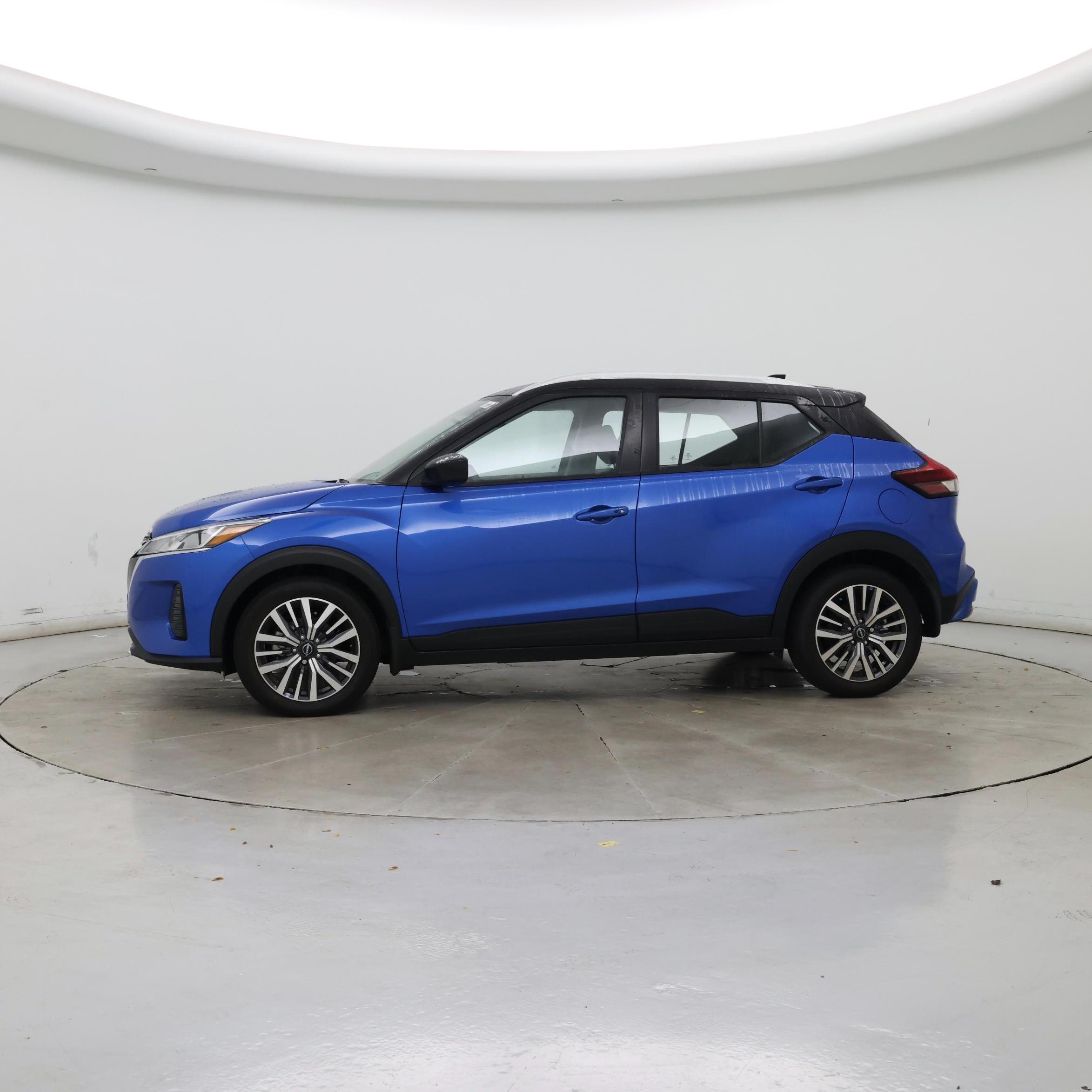 Thumbnail: 2024 Nissan Kicks - 3