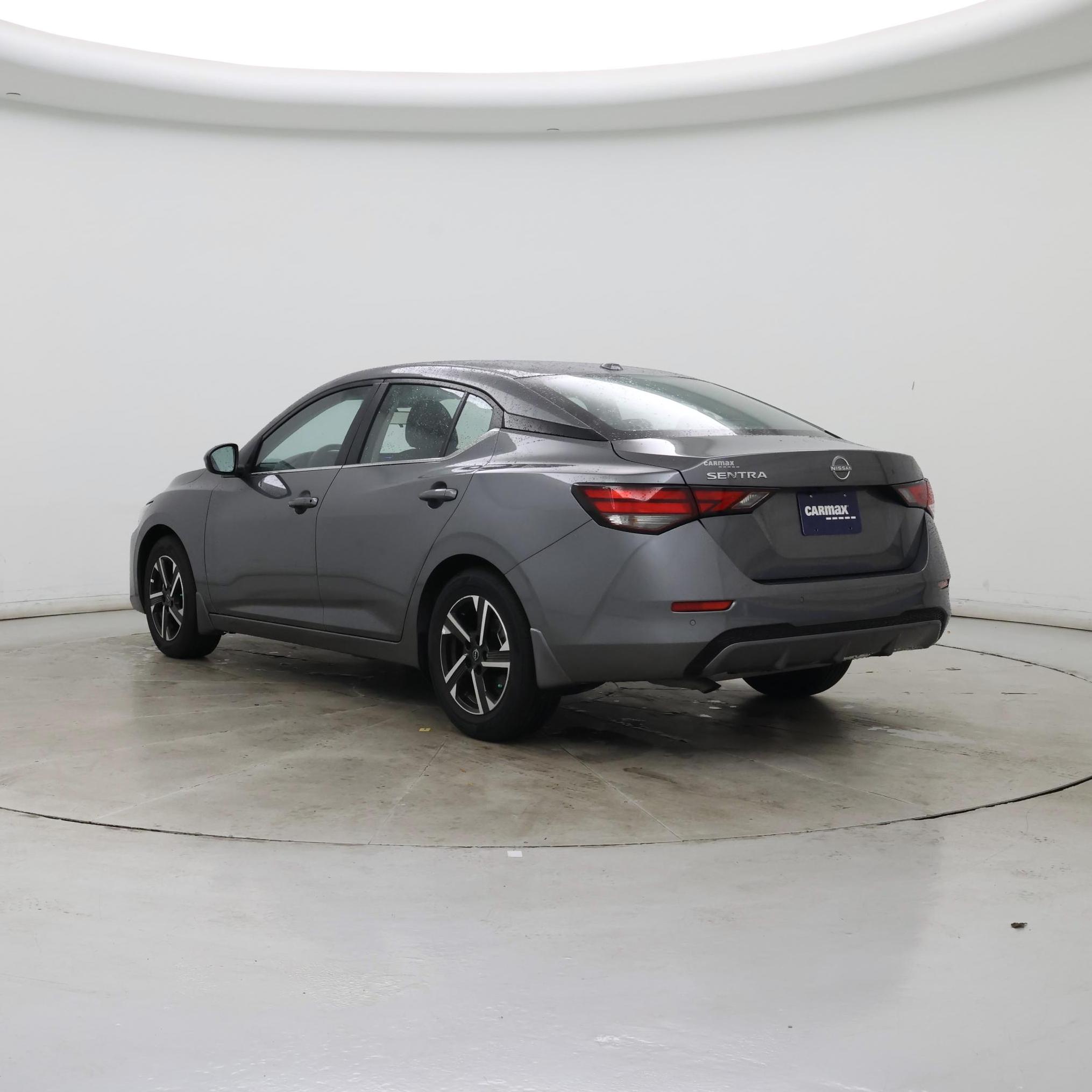Thumbnail: 2025 Nissan Sentra - 2