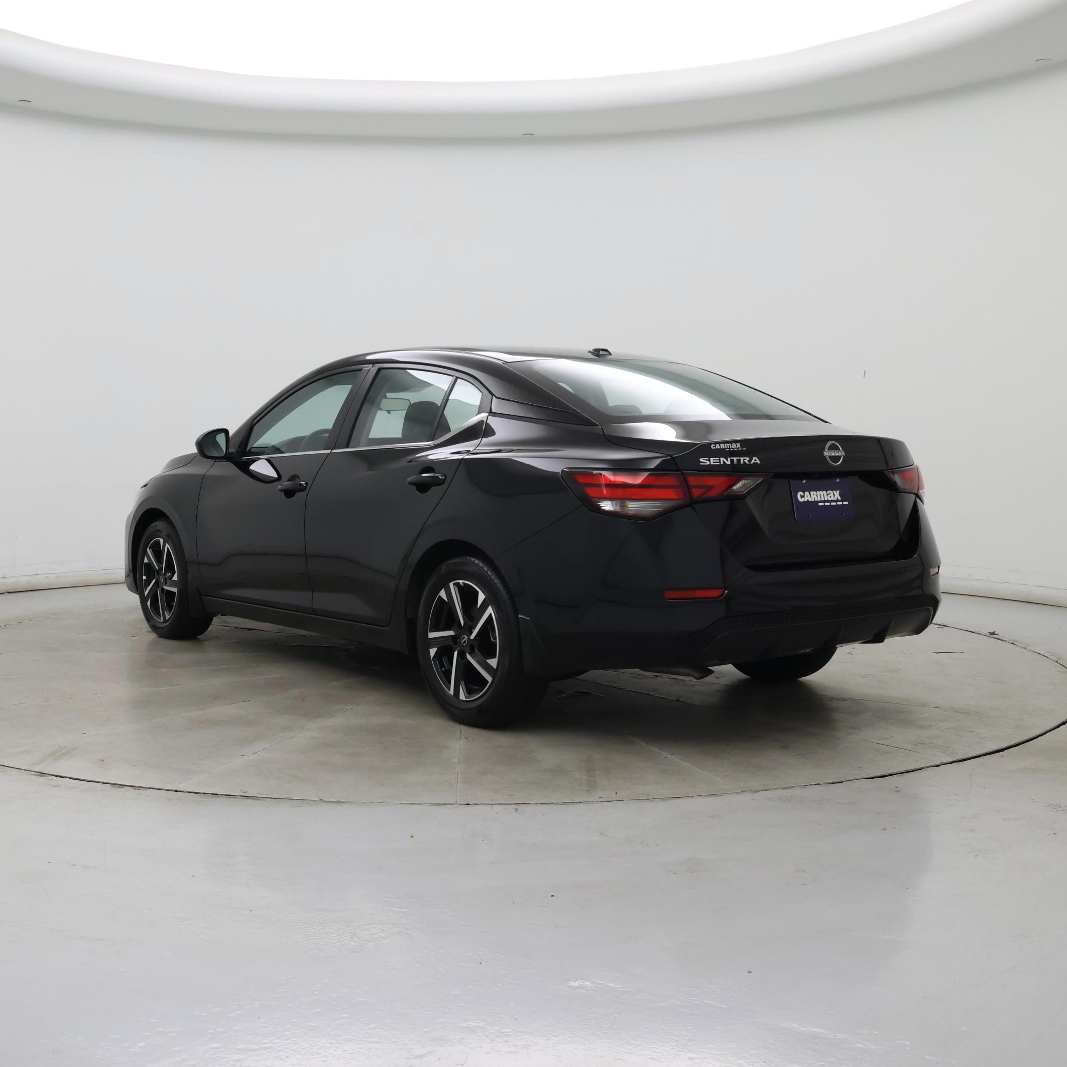 Thumbnail: 2025 Nissan Sentra - 2