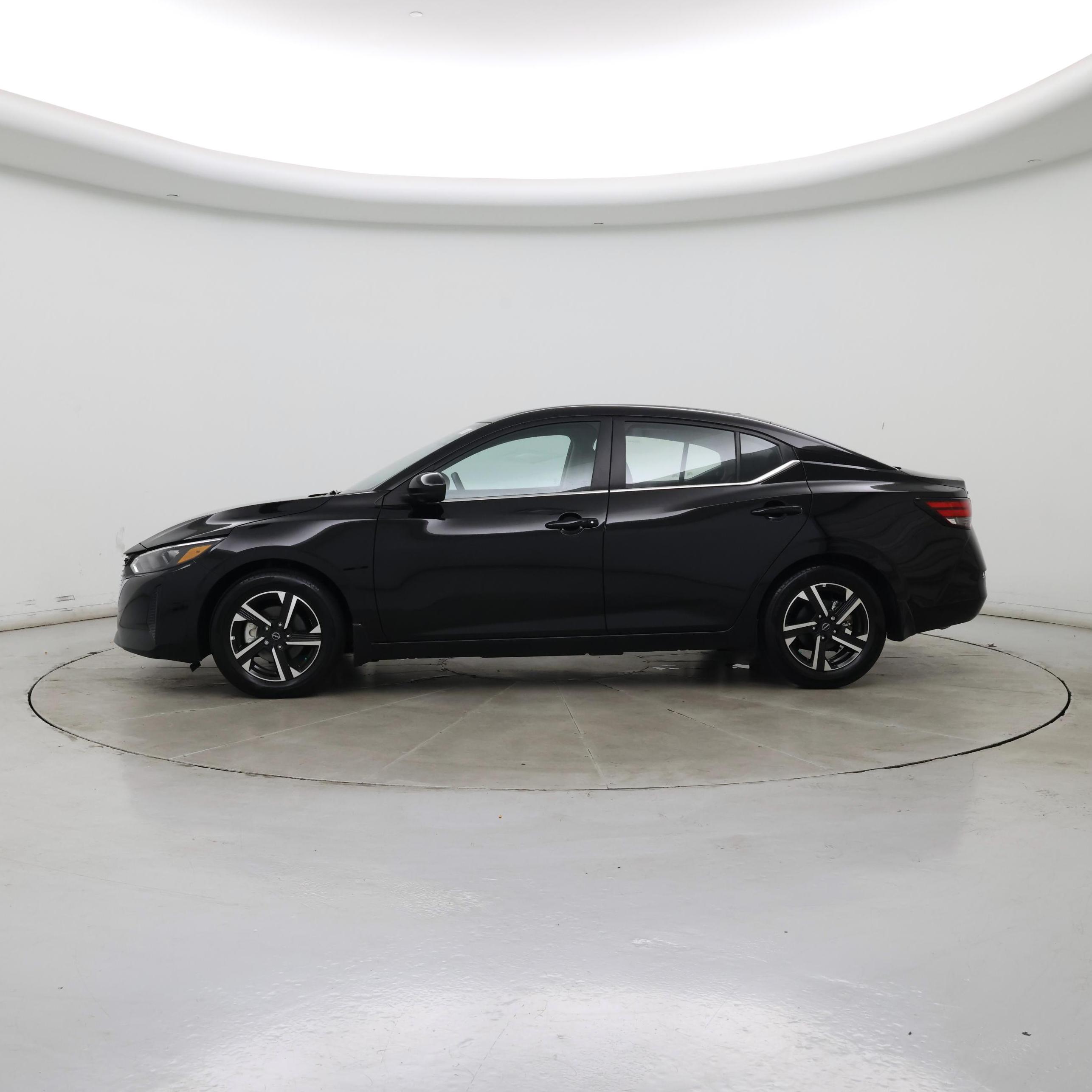 Thumbnail: 2025 Nissan Sentra - 3