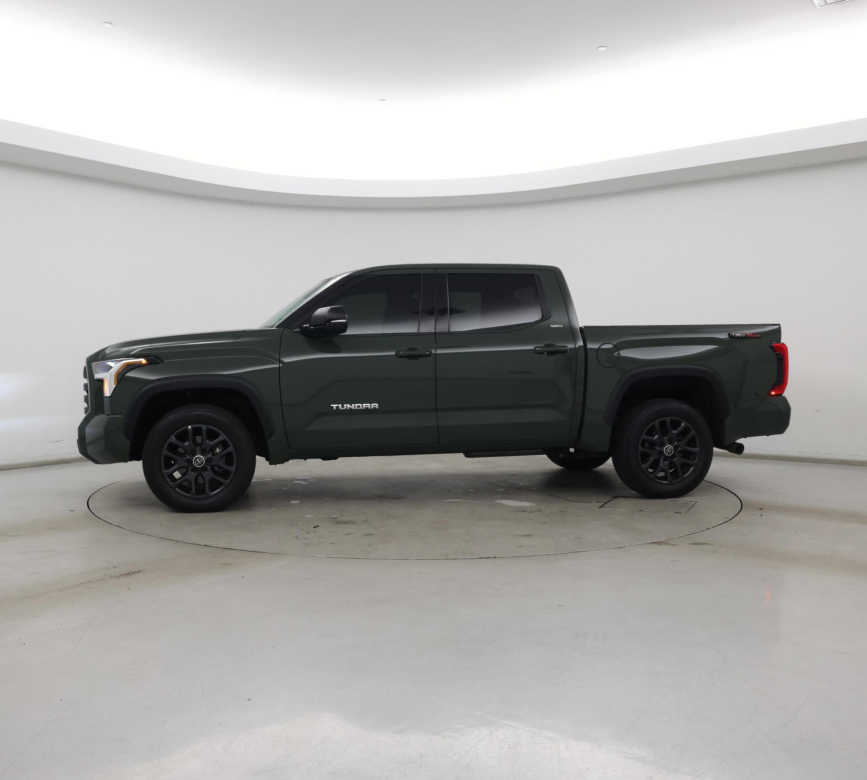 Thumbnail: 2023 Toyota Tundra - 3