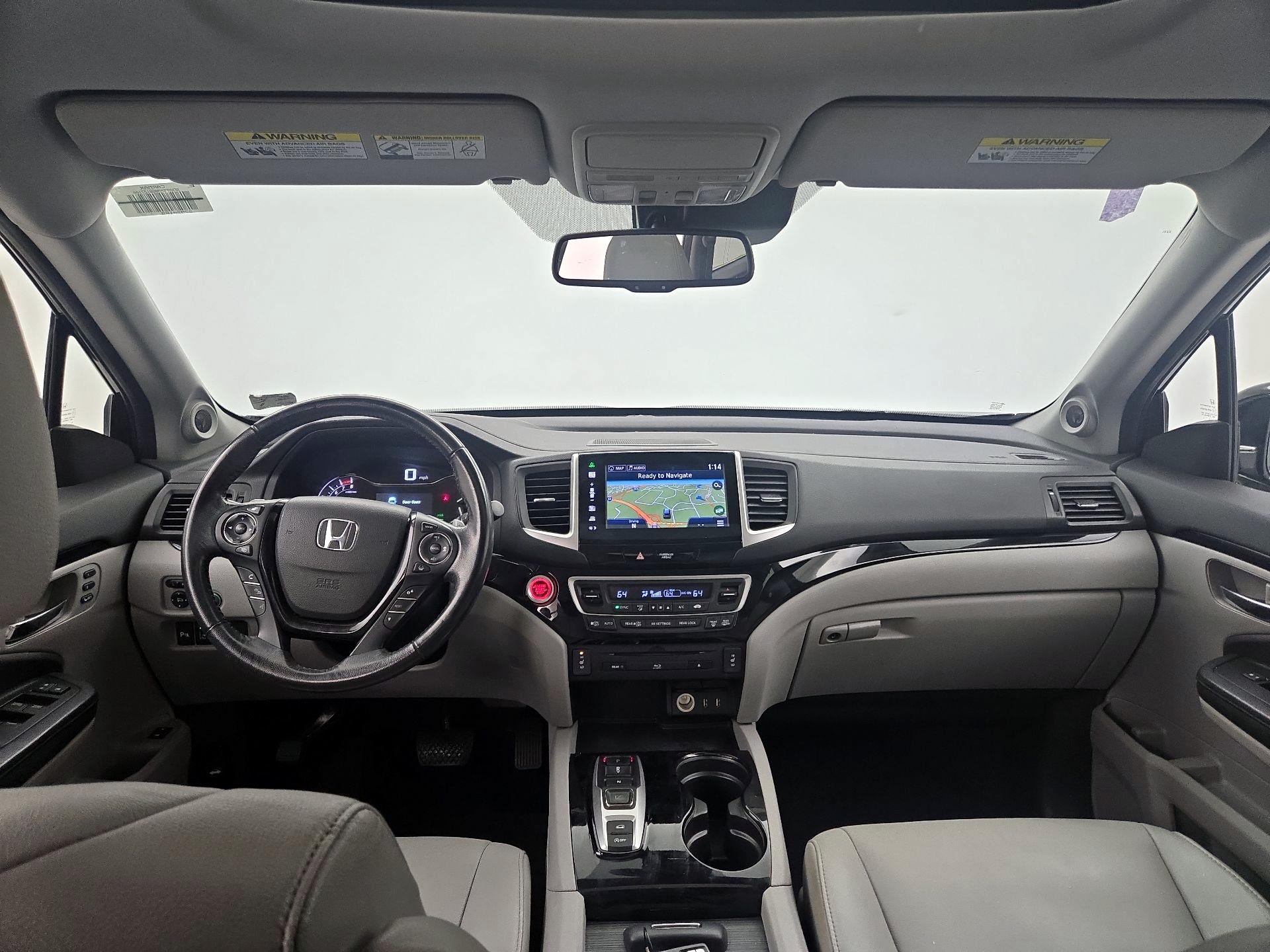 Thumbnail: 2016 Honda Pilot - 9