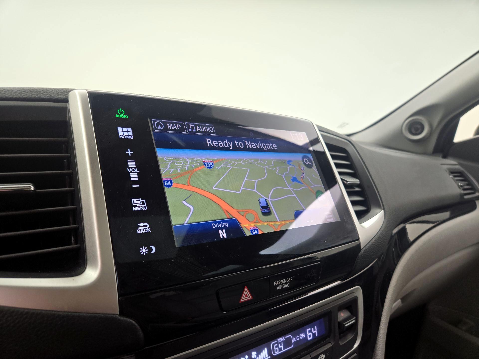 Thumbnail: 2016 Honda Pilot - 14