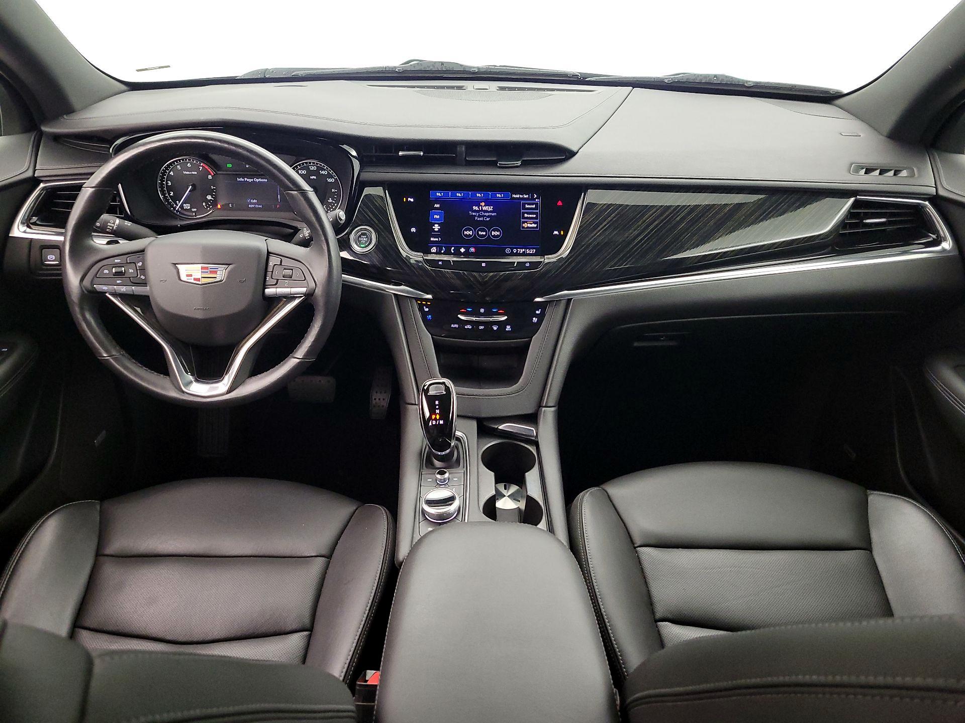 Thumbnail: 2020 Cadillac XT6 - 9