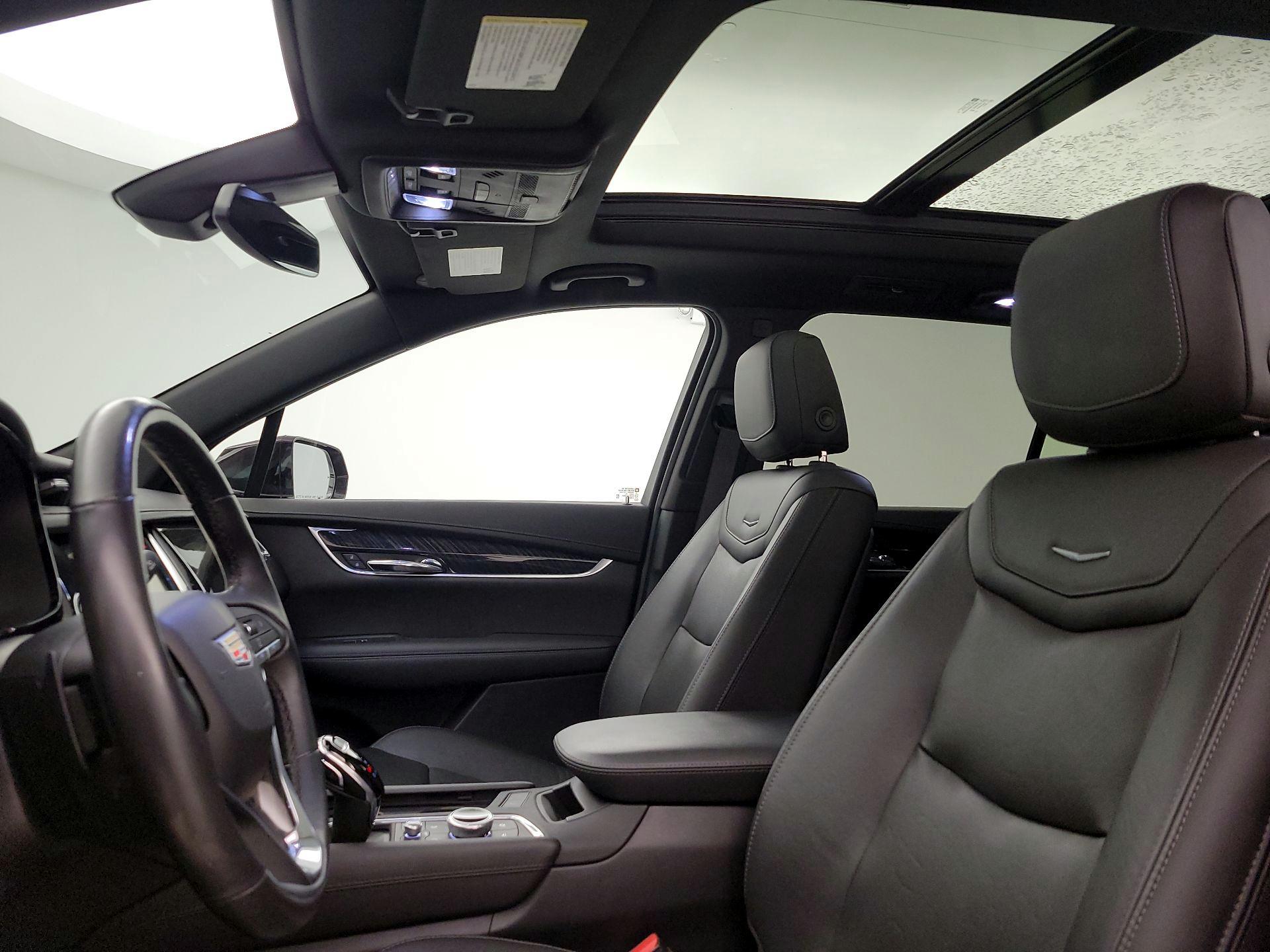 Thumbnail: 2020 Cadillac XT6 - 19
