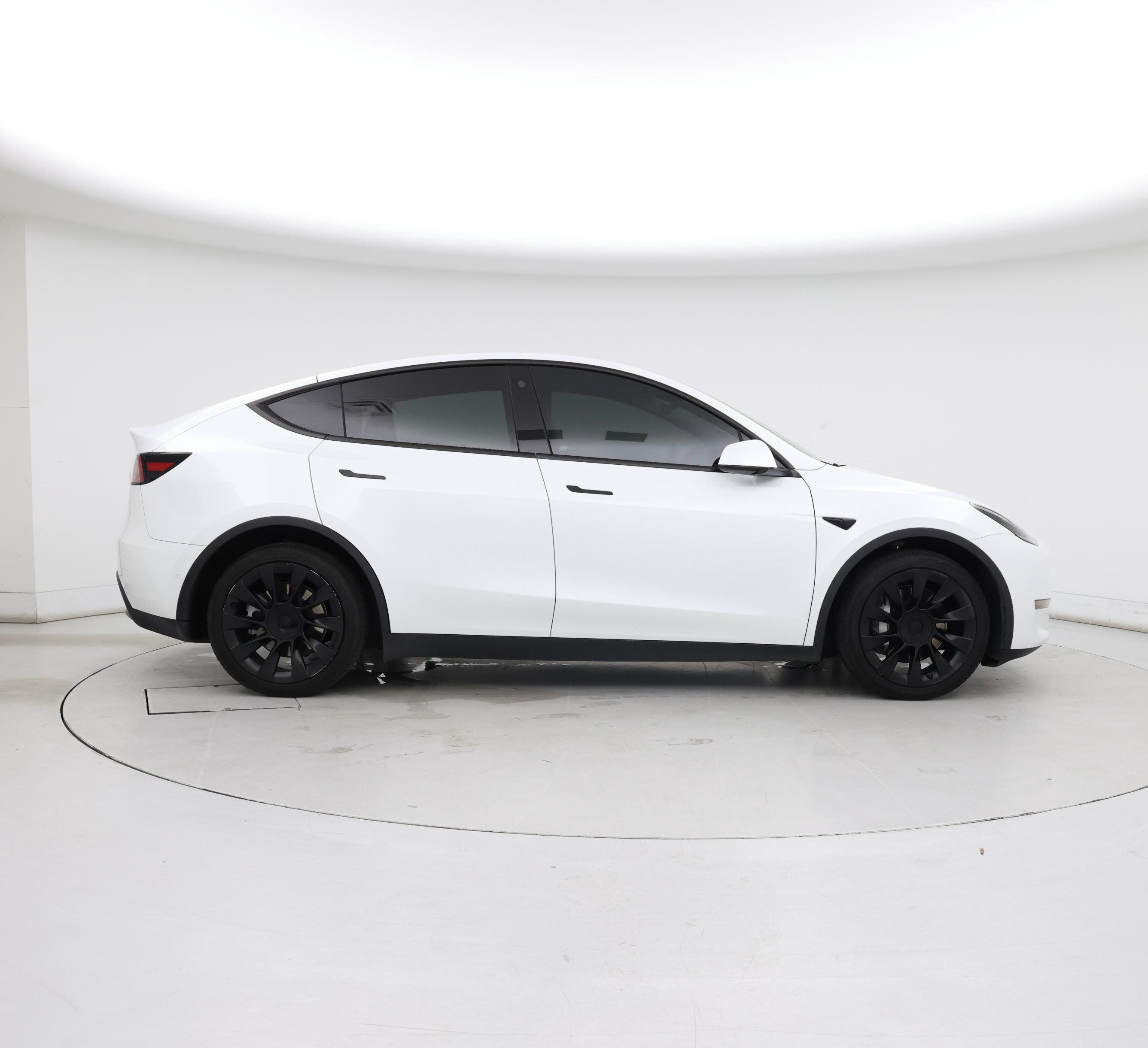 Thumbnail: 2022 Tesla Model Y - 7