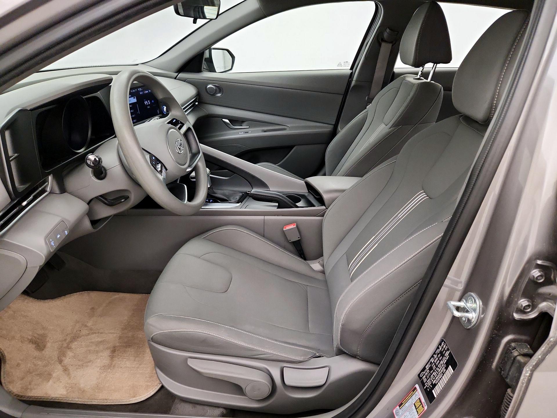 Thumbnail: 2023 Hyundai Elantra - 11