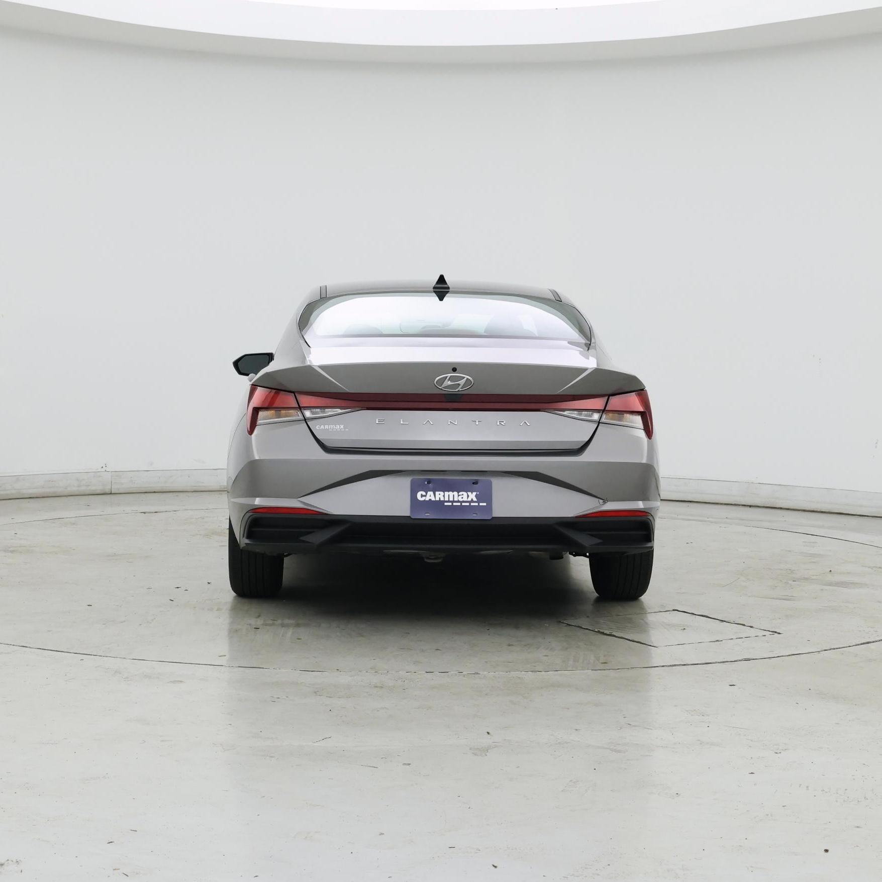 Thumbnail: 2023 Hyundai Elantra - 6