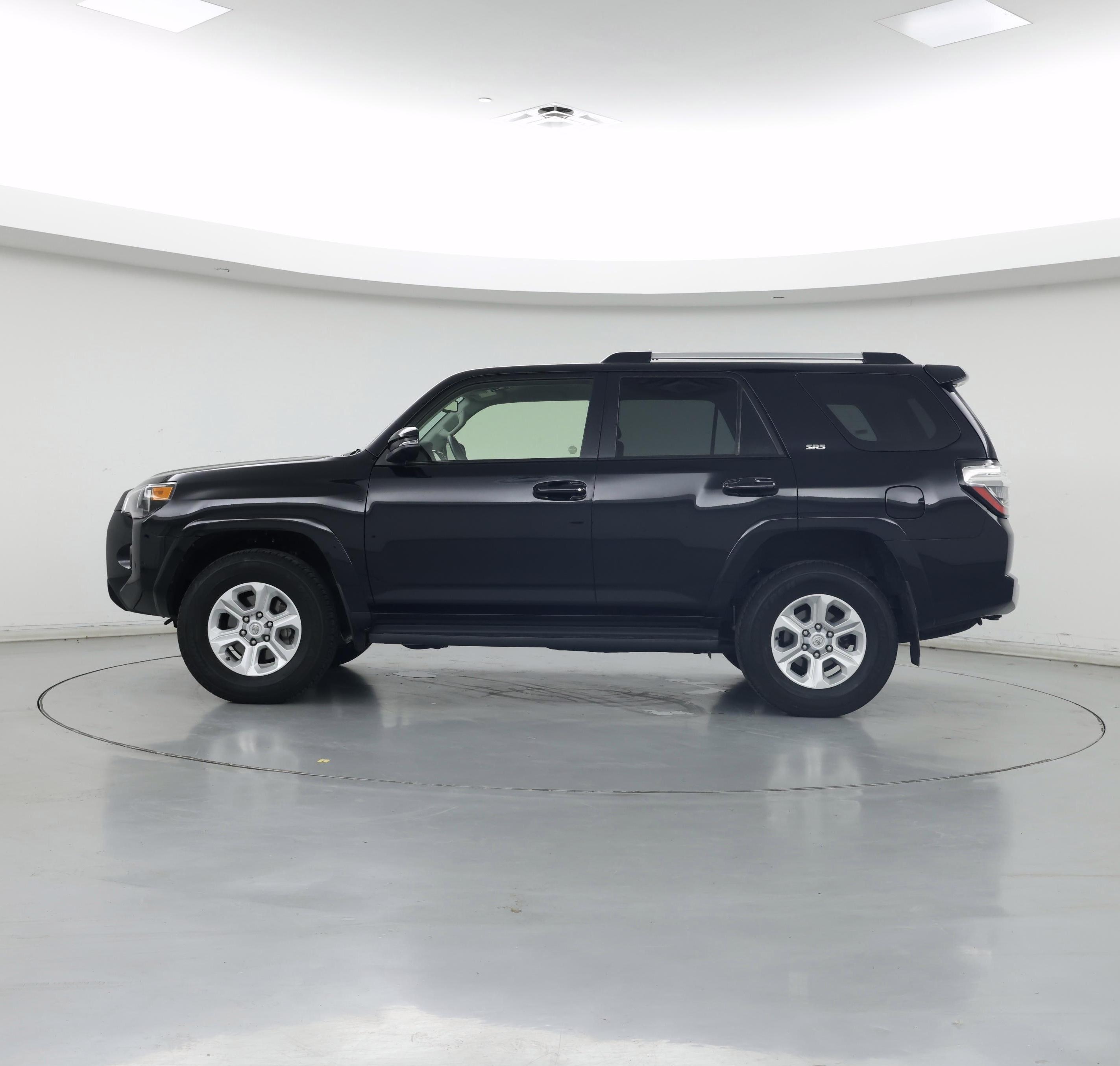 Thumbnail: 2024 Toyota 4Runner - 3