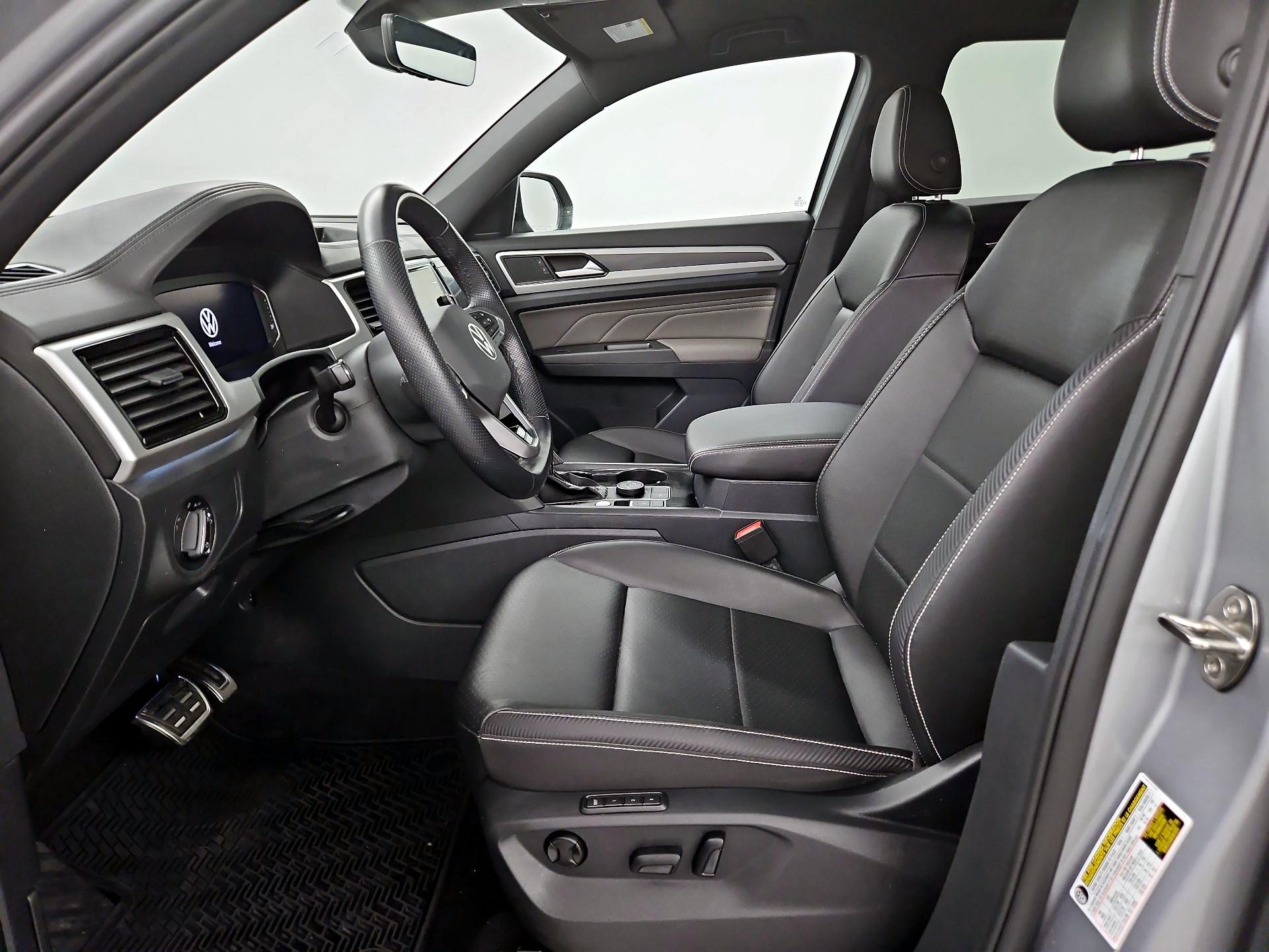 Thumbnail: 2023 Volkswagen Atlas - 11
