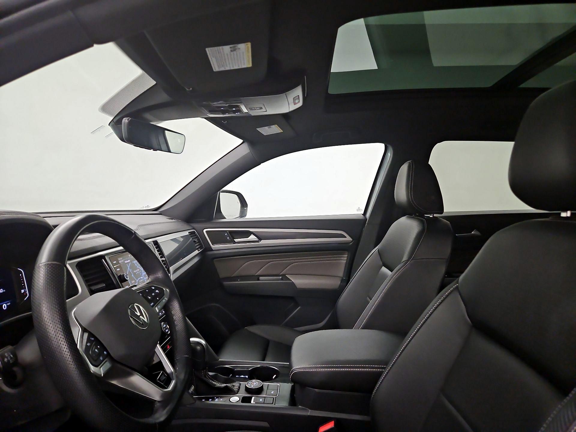 Thumbnail: 2023 Volkswagen Atlas - 20
