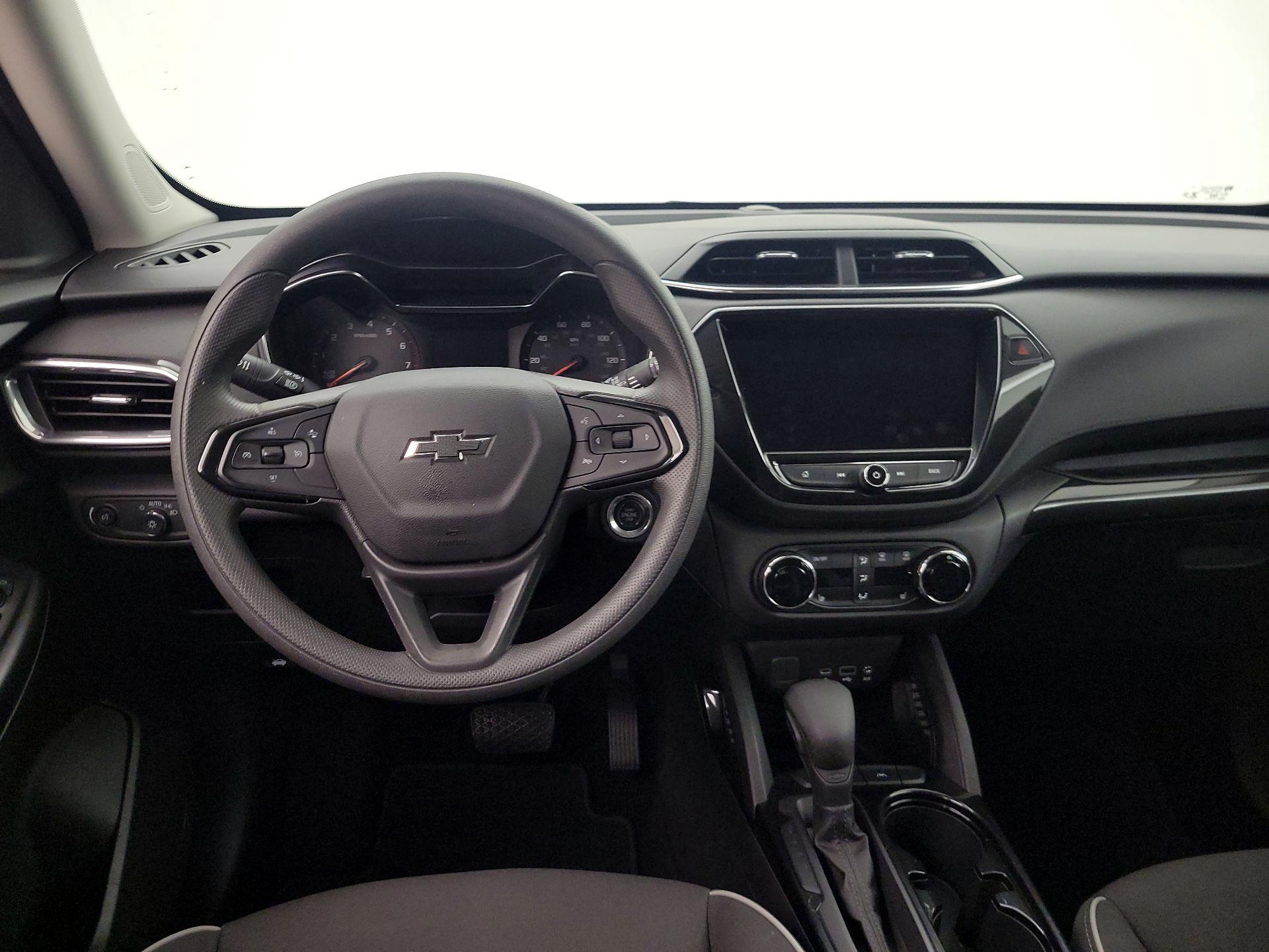 Thumbnail: 2022 Chevrolet TrailBlazer - 10