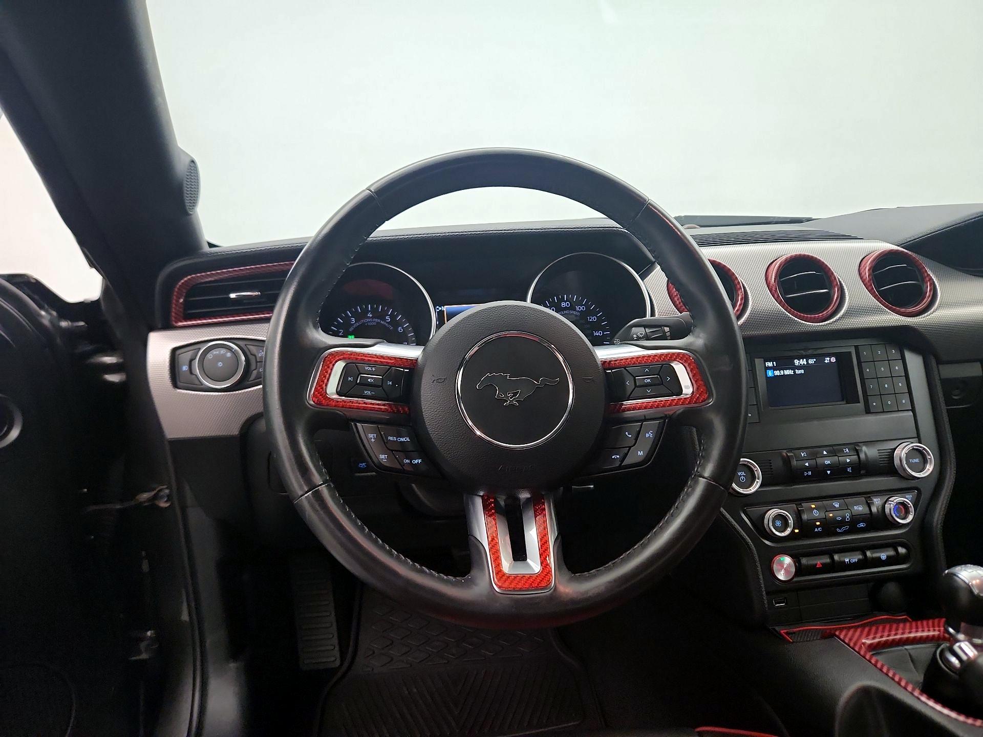 Thumbnail: 2020 Ford Mustang - 10