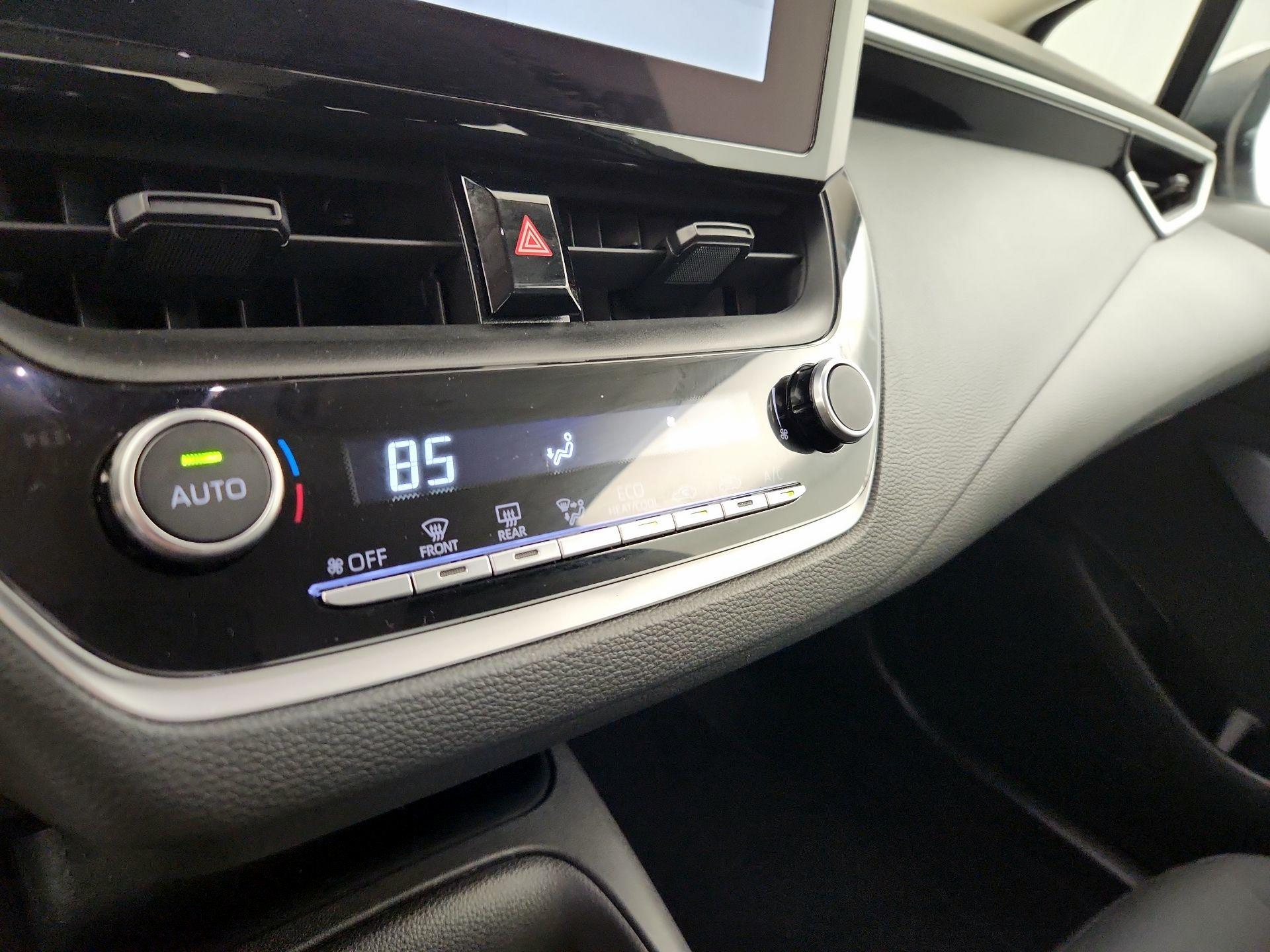 Thumbnail: 2023 Toyota Corolla - 16