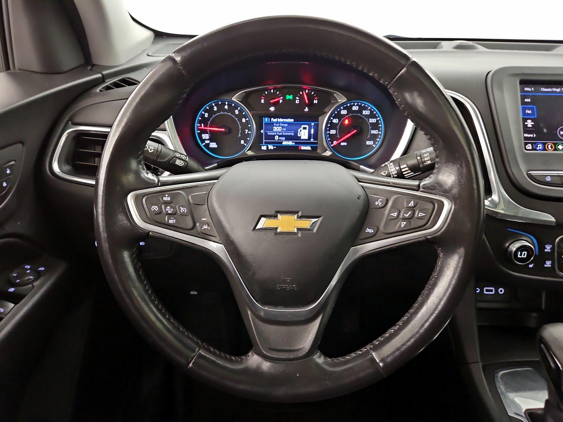 Thumbnail: 2022 Chevrolet Equinox - 10