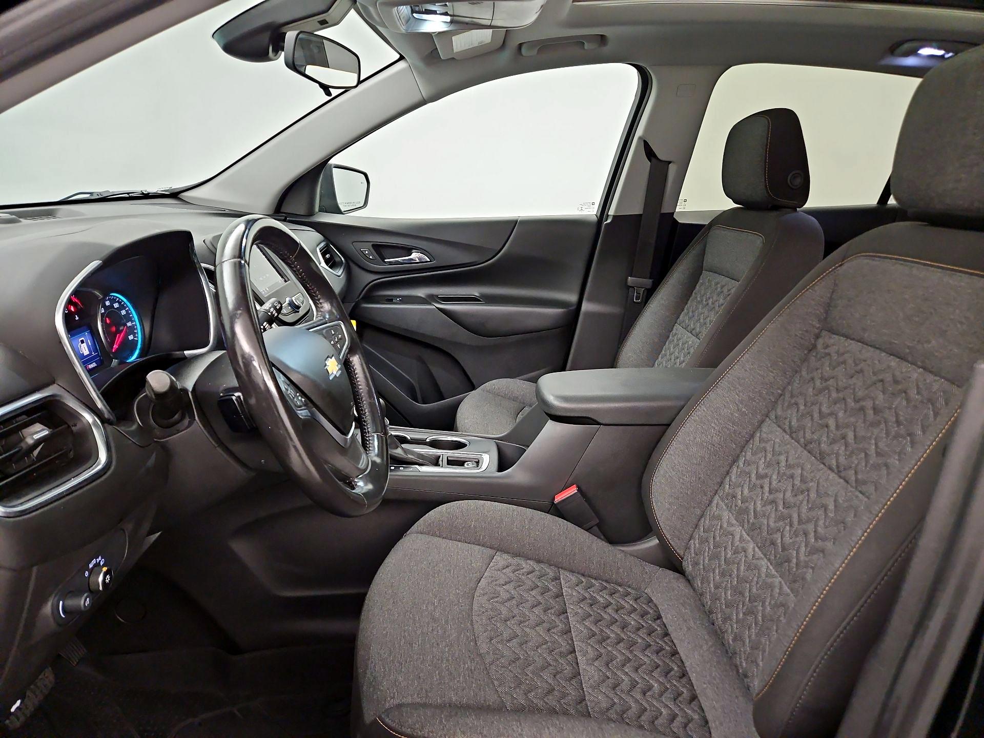 Thumbnail: 2022 Chevrolet Equinox - 11