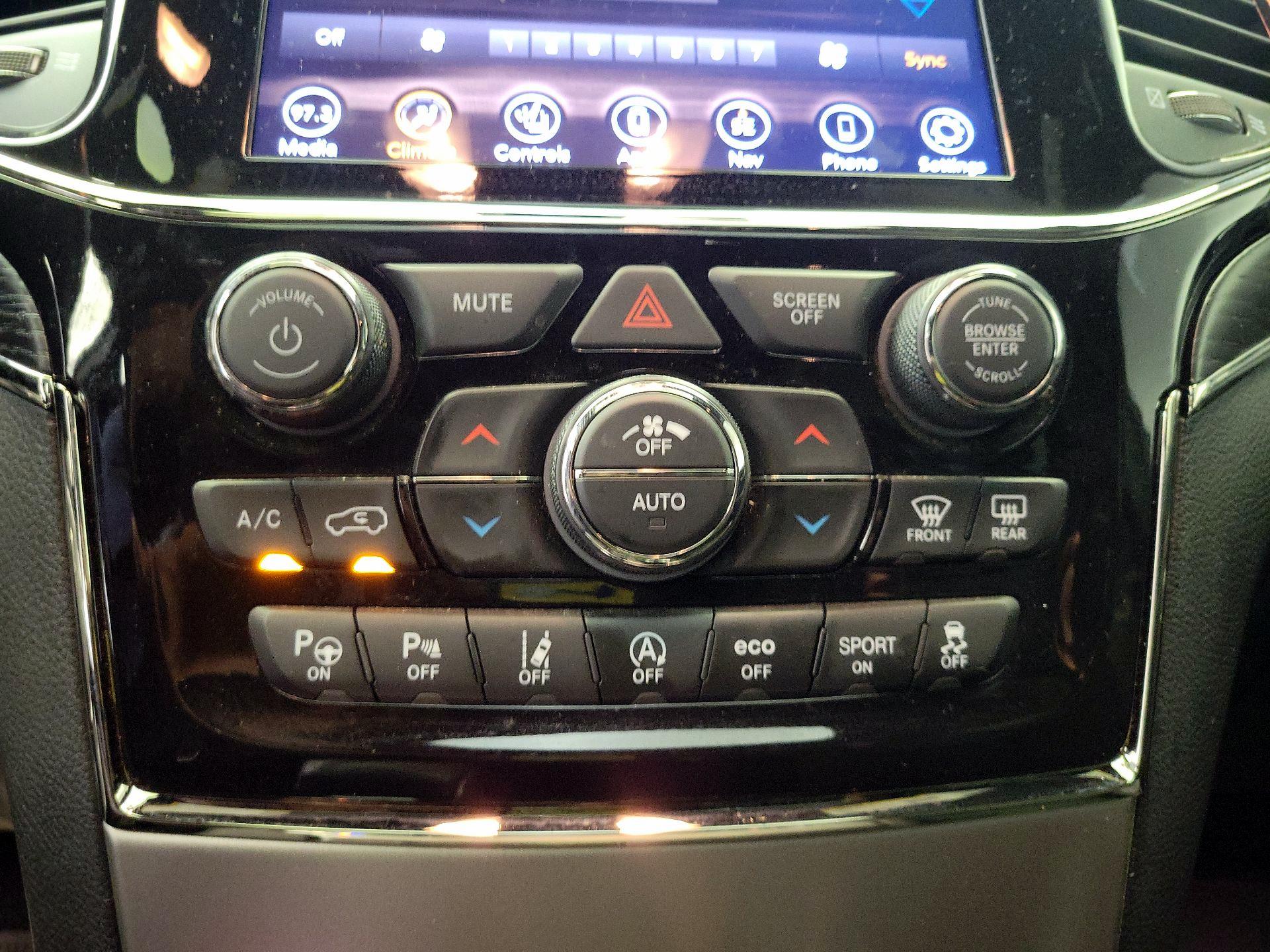 Thumbnail: 2021 Jeep Grand Cherokee - 15