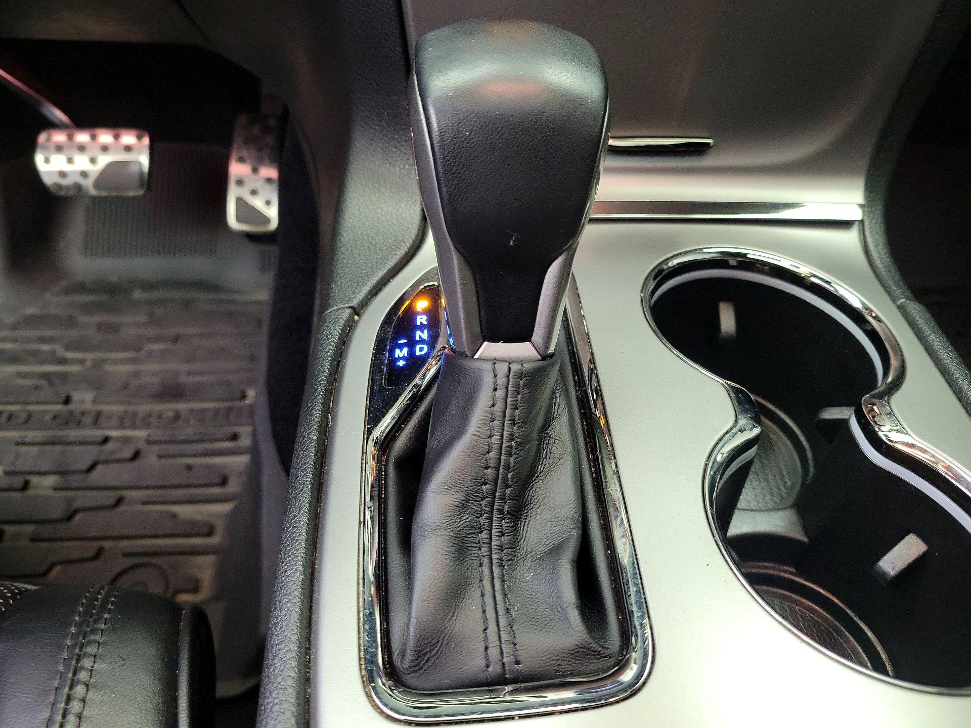 Thumbnail: 2021 Jeep Grand Cherokee - 16