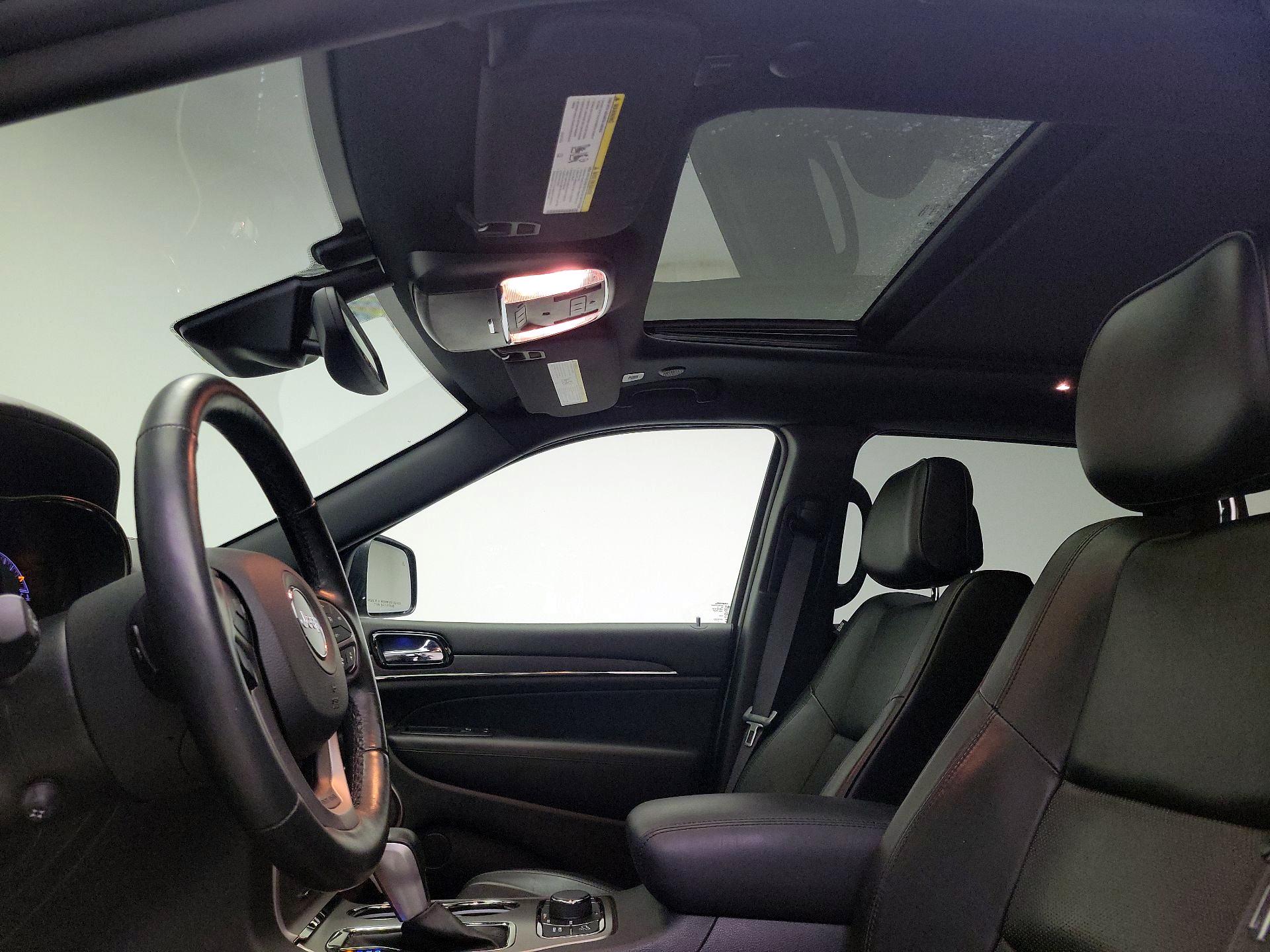 Thumbnail: 2021 Jeep Grand Cherokee - 18