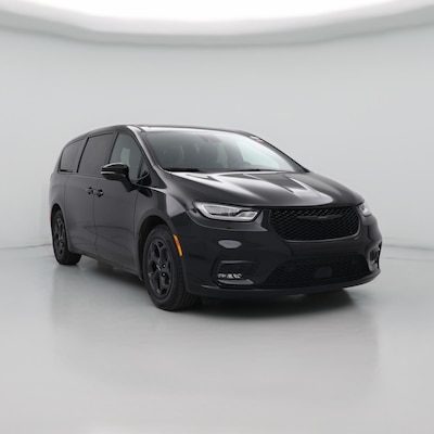Black 2023 Chrysler Pacifica Hybrid Limited