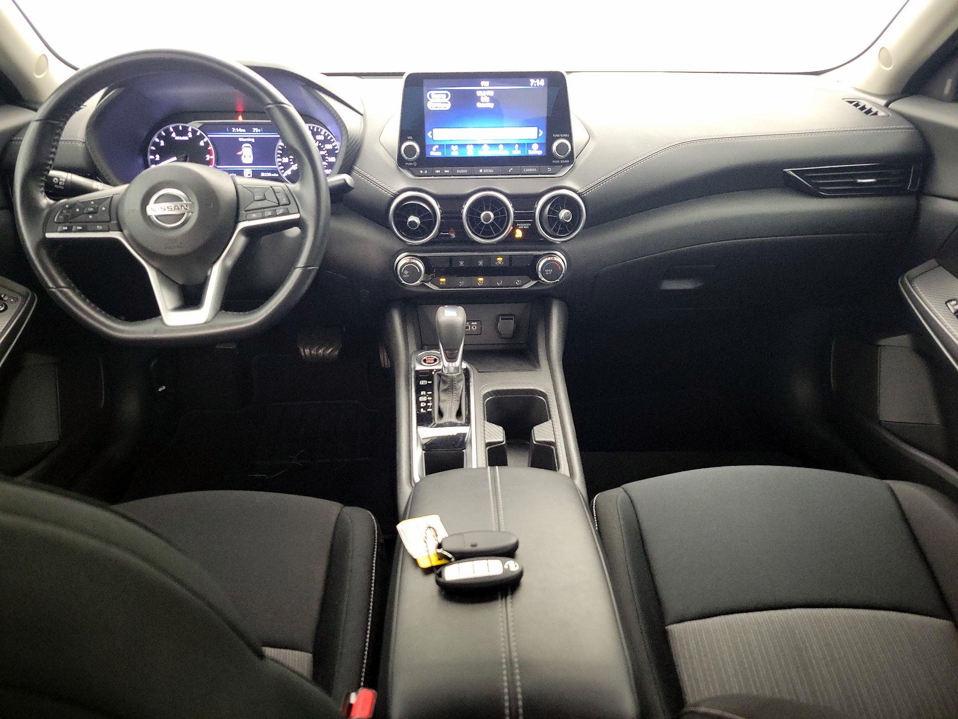 Thumbnail: 2022 Nissan Sentra - 9