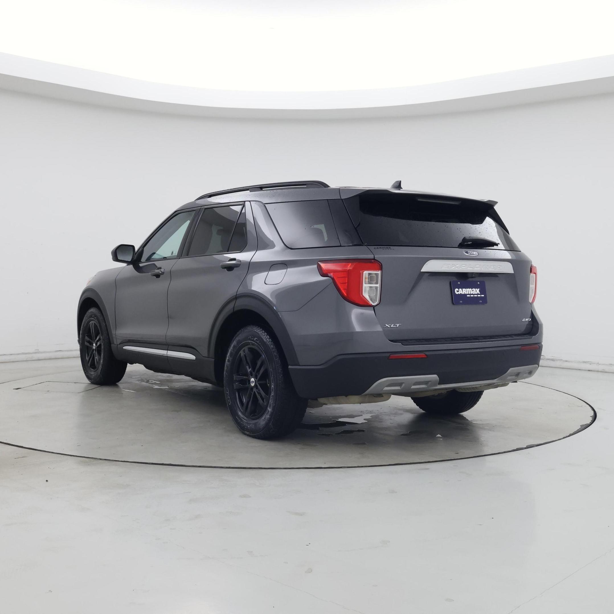 Thumbnail: 2022 Ford Explorer - 2