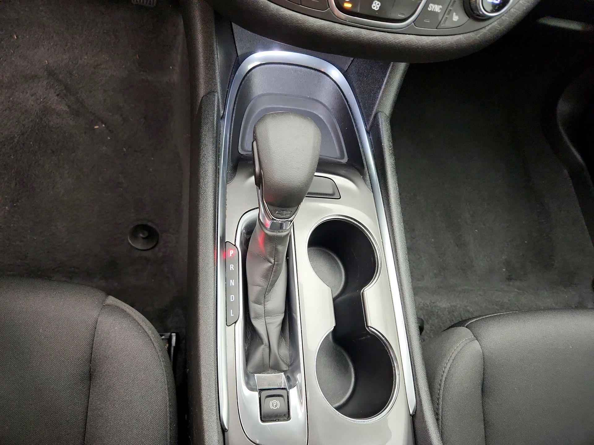 Thumbnail: 2023 Chevrolet Malibu - 18