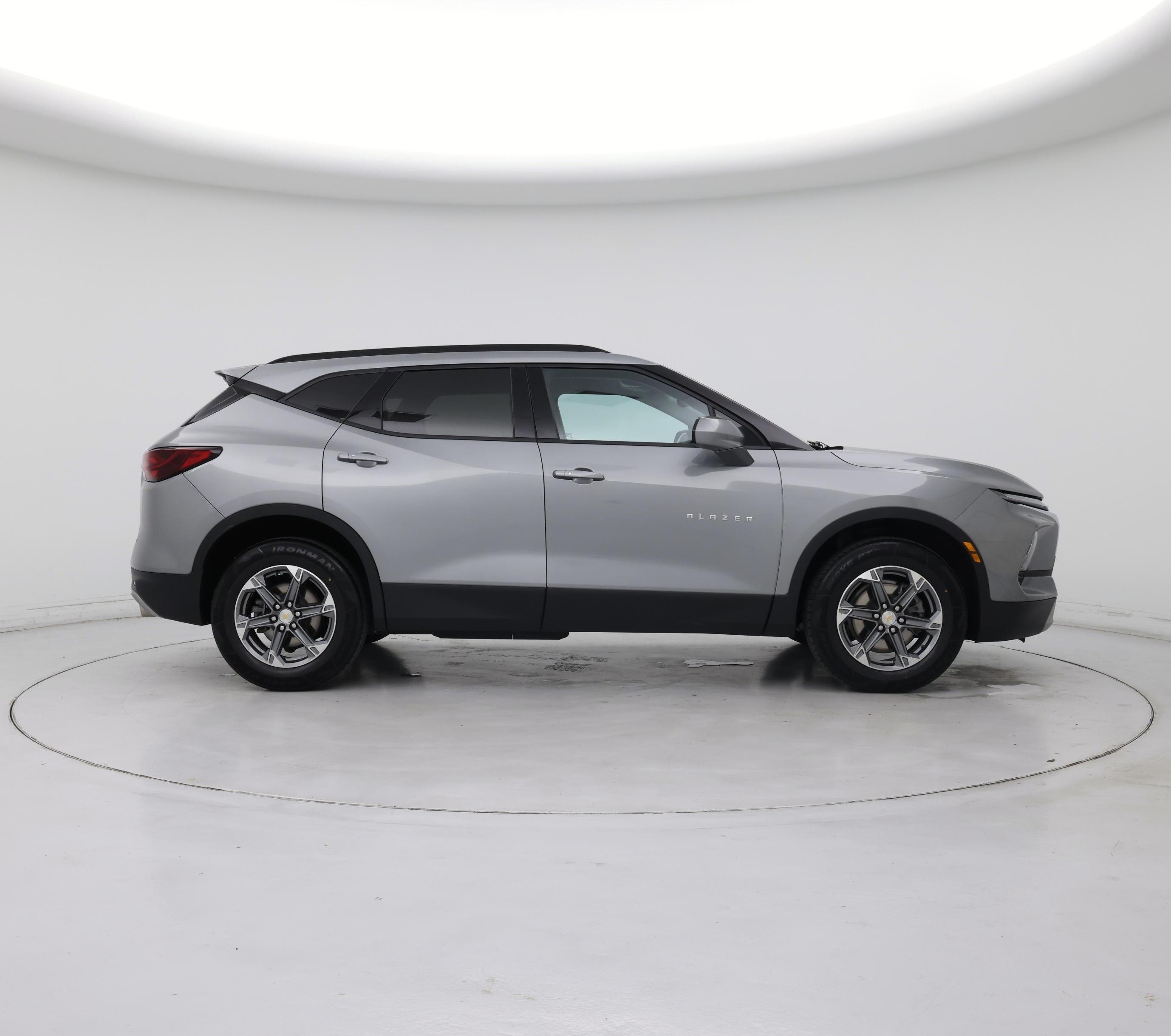 Thumbnail: 2023 Chevrolet Blazer - 7