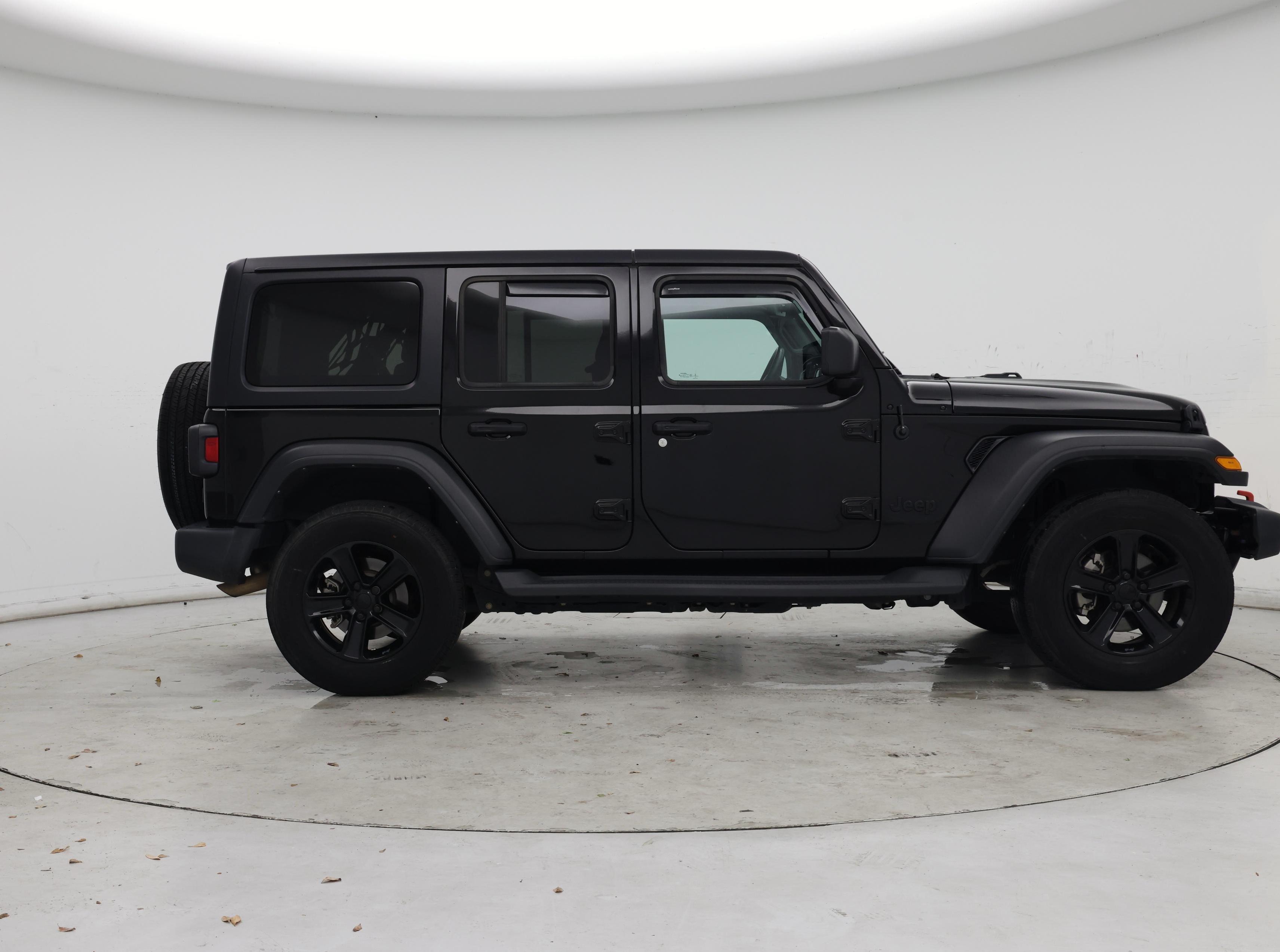 Thumbnail: 2022 Jeep Wrangler - 7