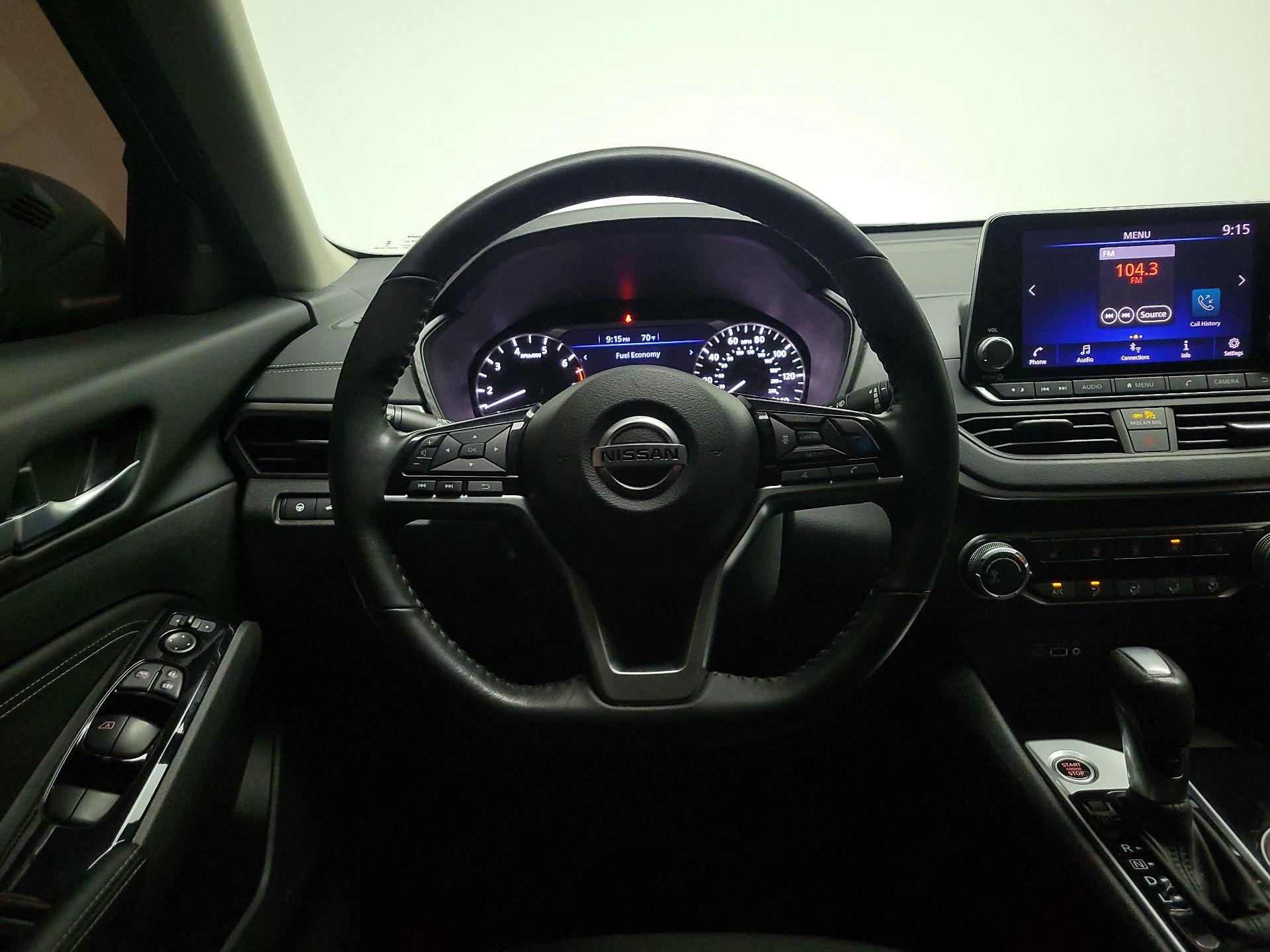 Thumbnail: 2022 Nissan Altima - 10