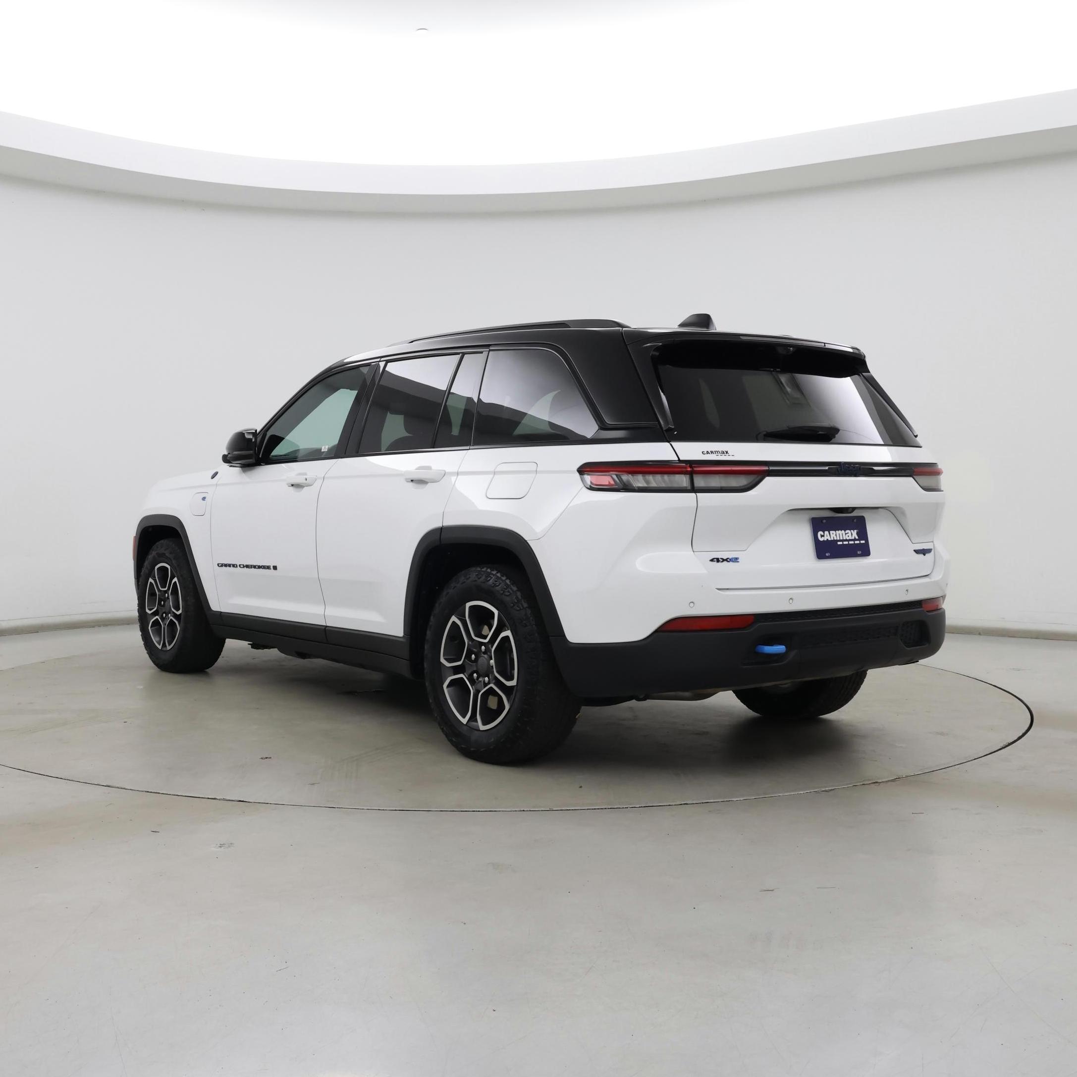 Thumbnail: 2022 Jeep Grand Cherokee - 2