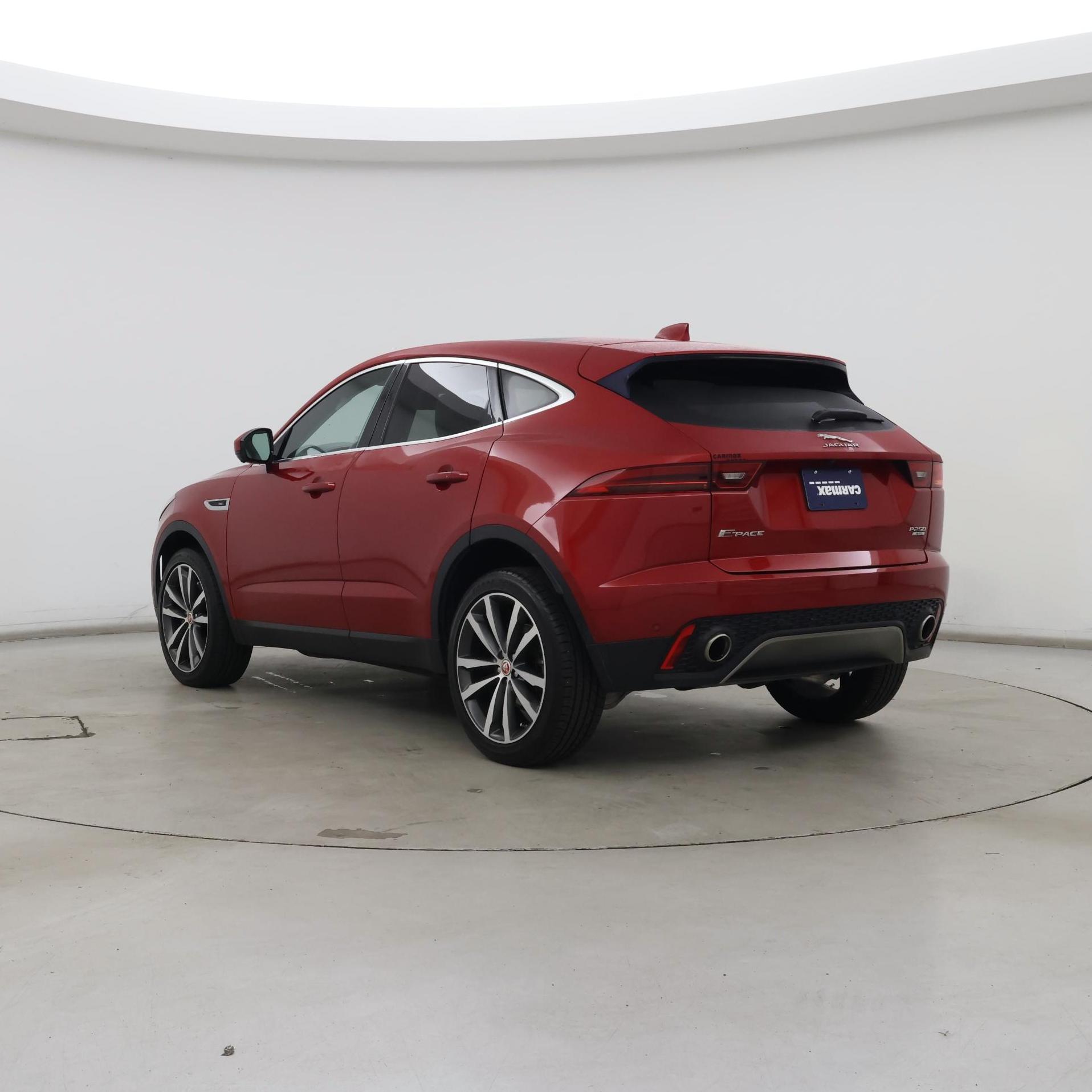 Thumbnail: 2019 Jaguar E-Pace - 2