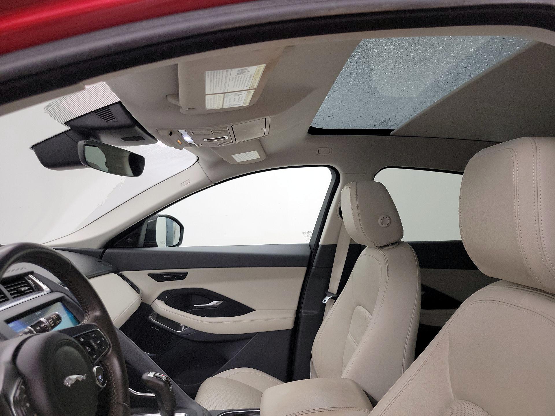 Thumbnail: 2019 Jaguar E-Pace - 19