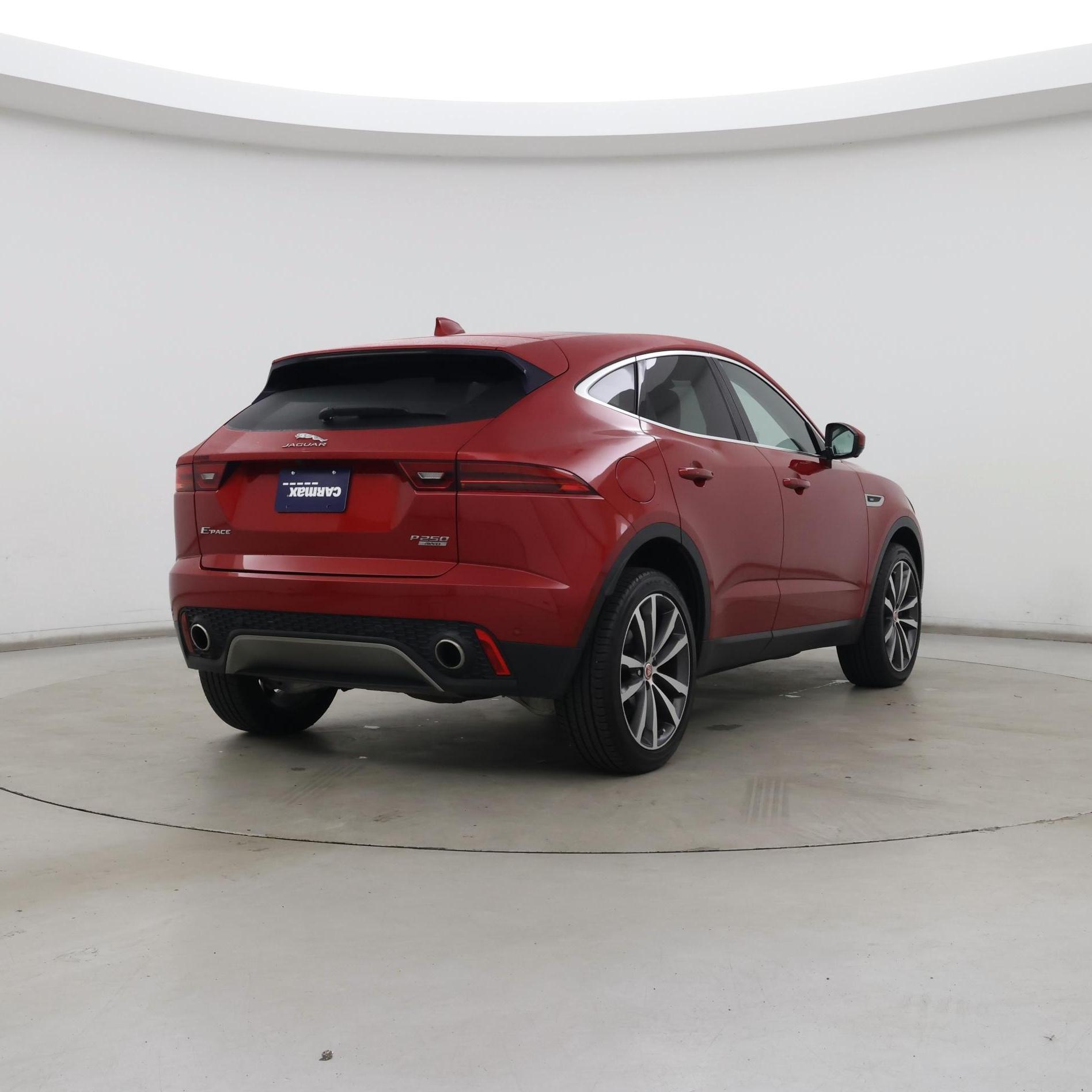Thumbnail: 2019 Jaguar E-Pace - 8