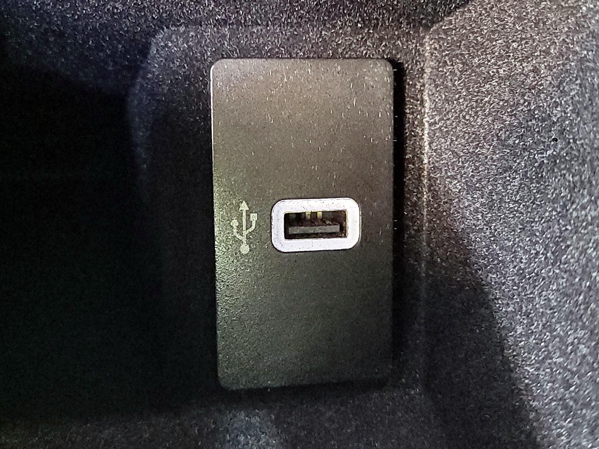 Thumbnail: 2017 Lincoln MKX - 18