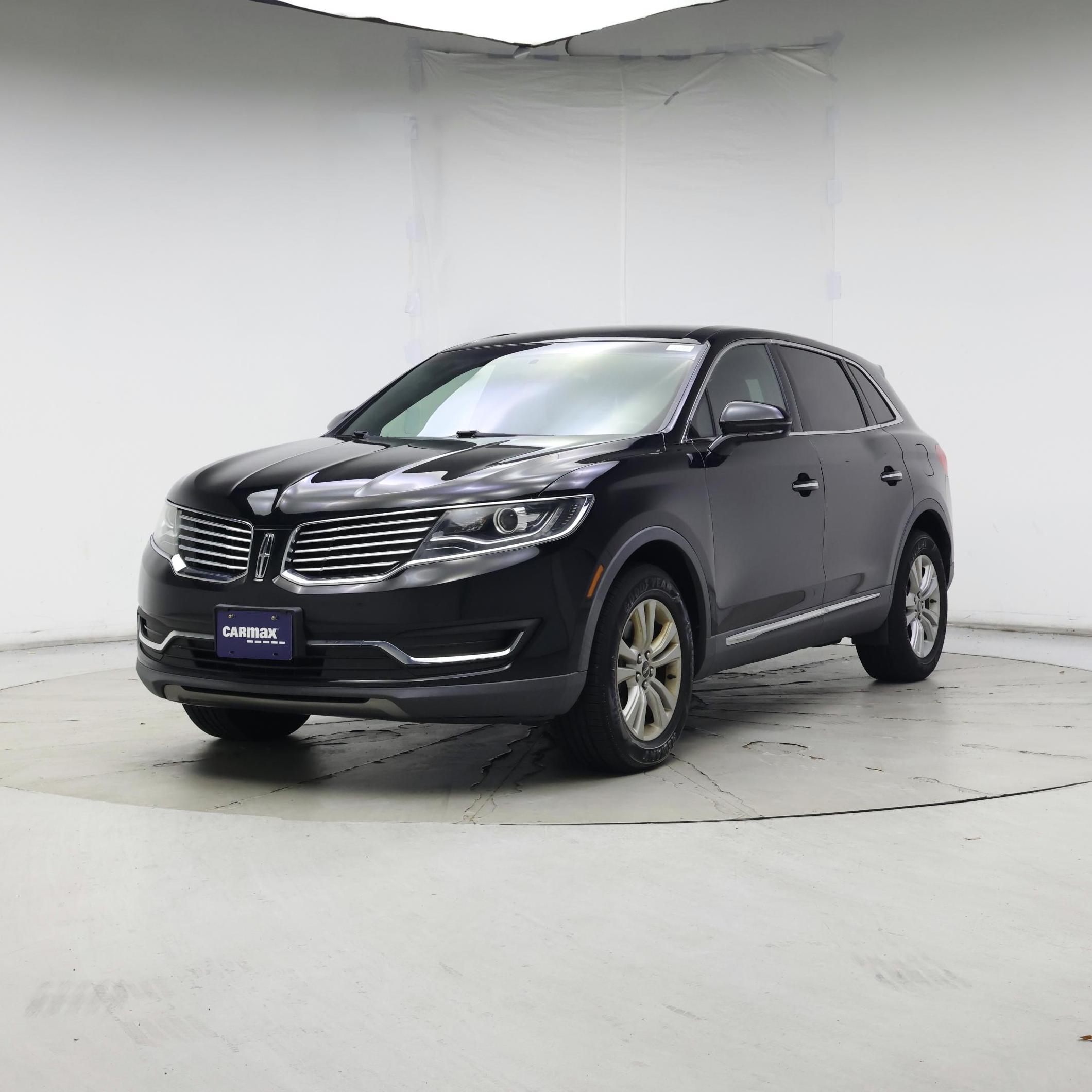 Thumbnail: 2017 Lincoln MKX - 4