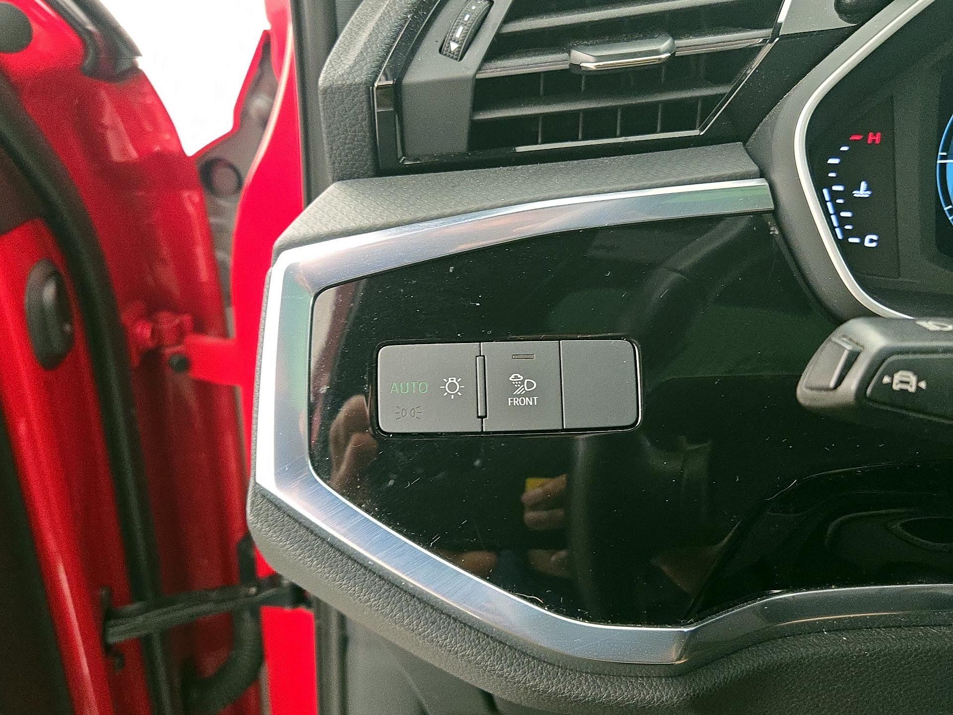 Thumbnail: 2022 Audi Q3 - 13
