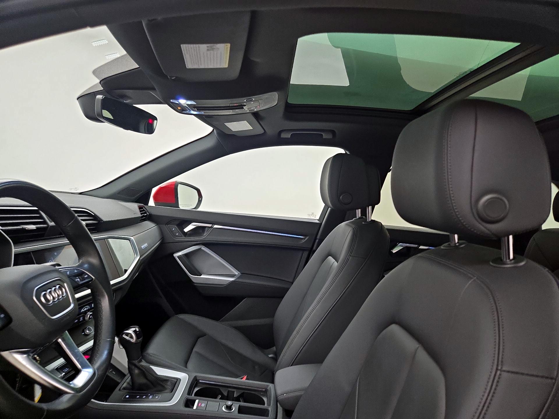 Thumbnail: 2022 Audi Q3 - 19
